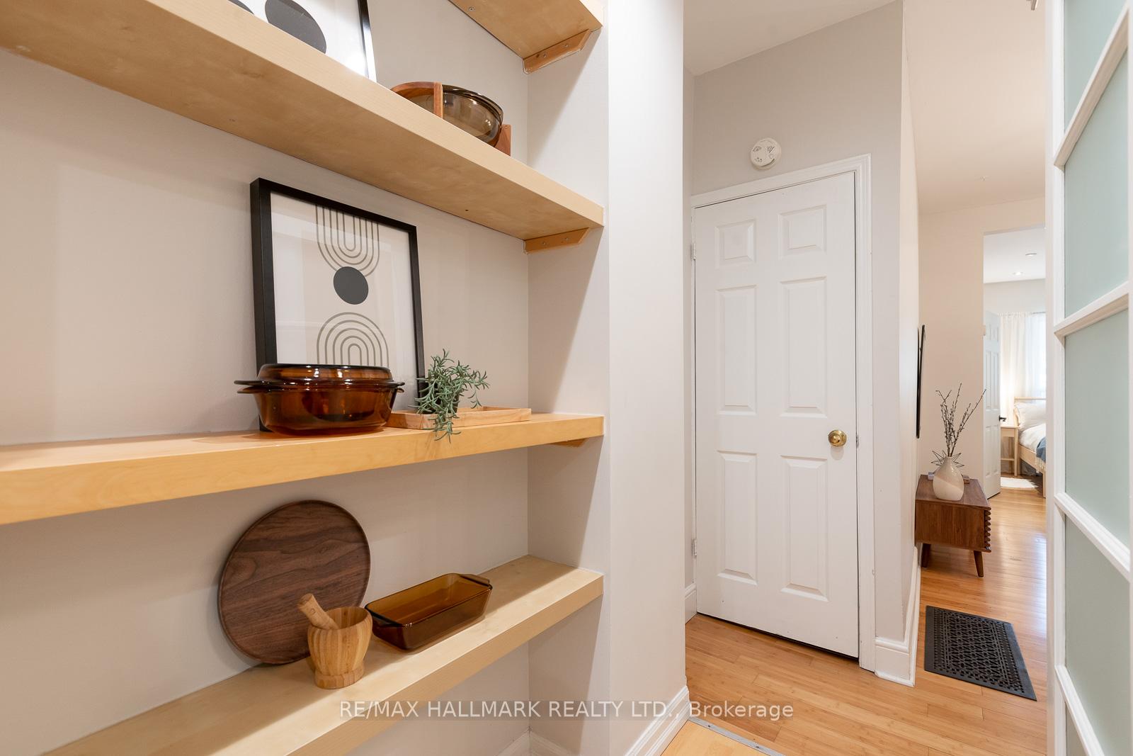 Photo 18 of 20 Walpole Avenue, Toronto, Greenwood-Coxwell — HOMEH