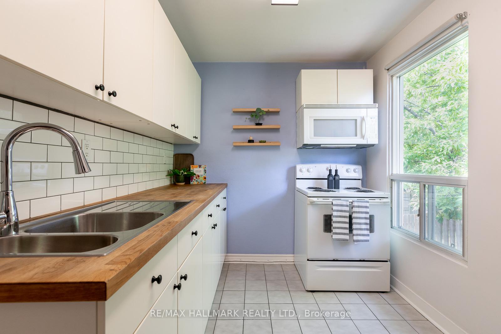 Photo 21 of 20 Walpole Avenue, Toronto, Greenwood-Coxwell — HOMEH