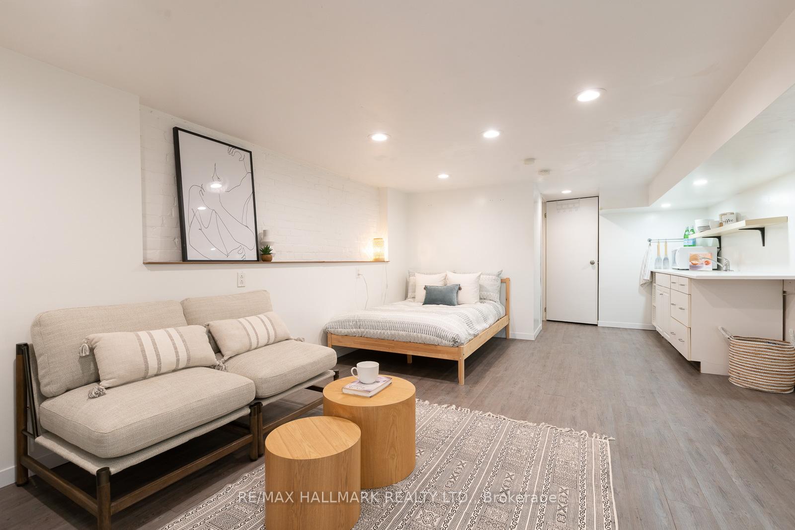 Photo 34 of 20 Walpole Avenue, Toronto, Greenwood-Coxwell — HOMEH