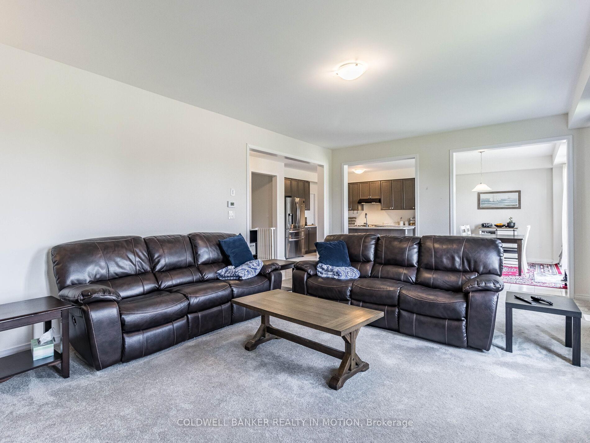 Photo 15 of 28 Esther Crescent W, Thorold, Hurricane/Merrittville — HOMEH
