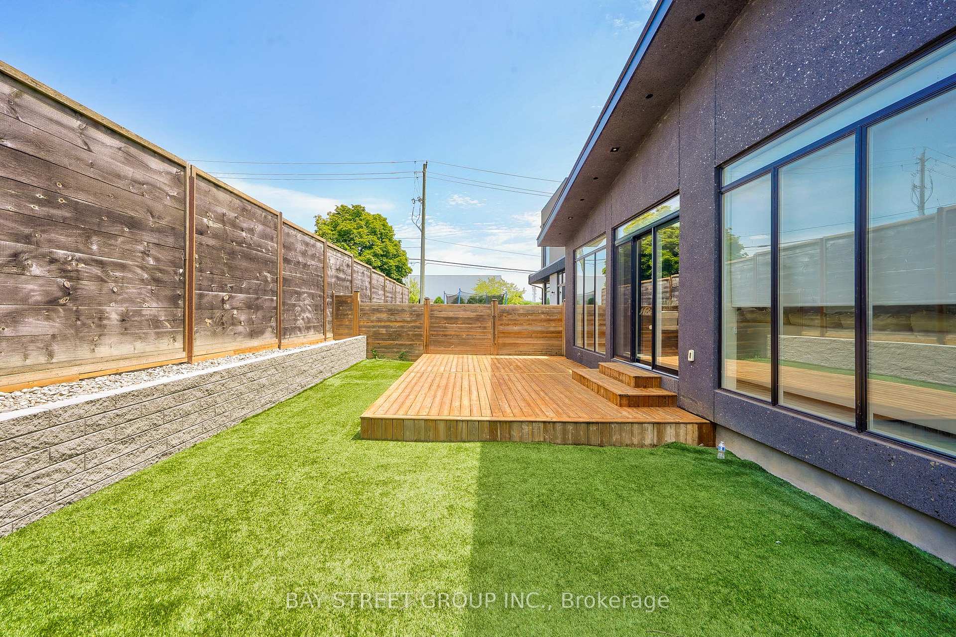 Photo 47 of 4 Beamer Court, Thorold, Confederation Heights — HOMEH