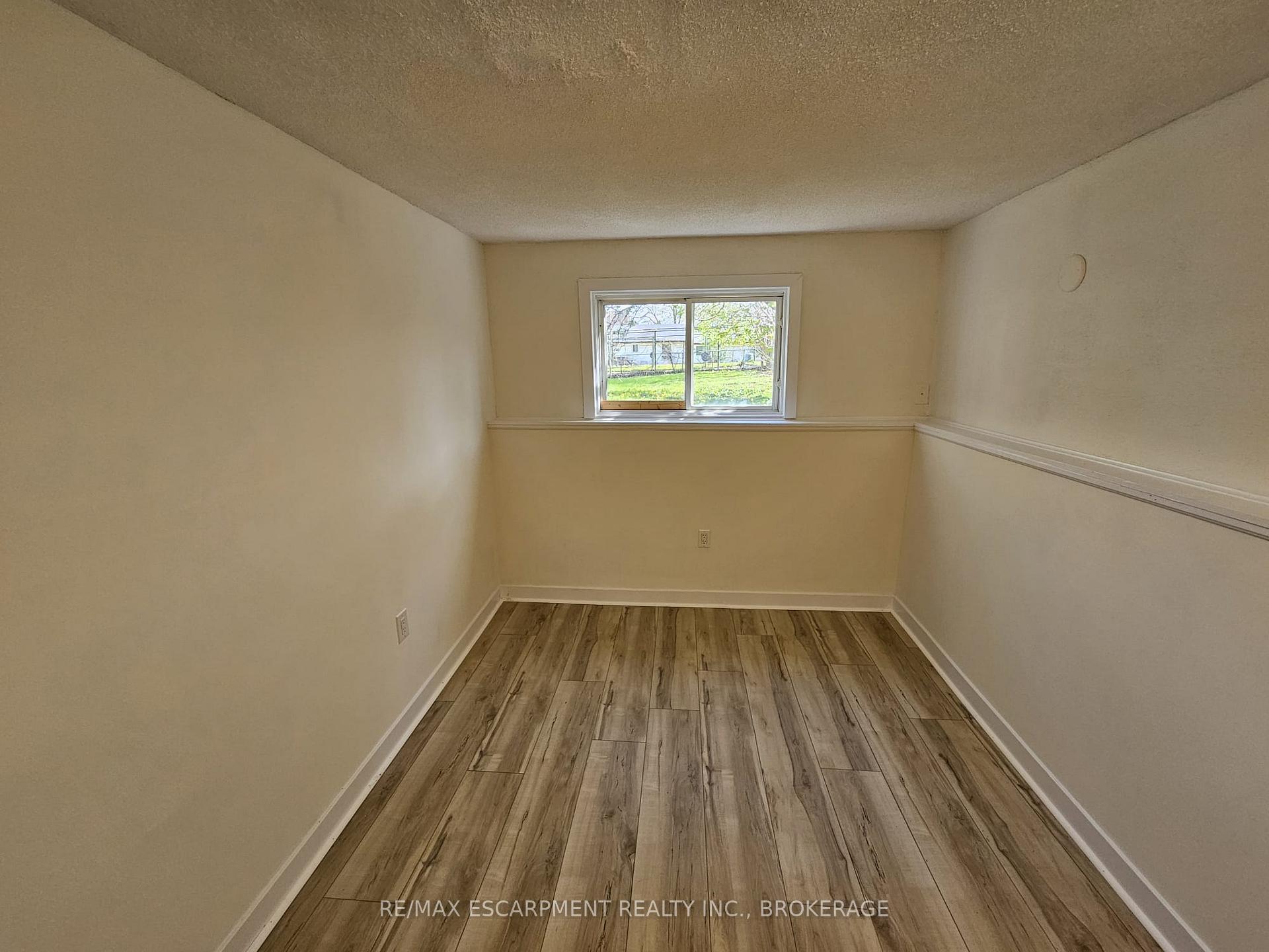 Photo 8 of 1D Water Street, Thorold, Thorold Downtown — HOMEH