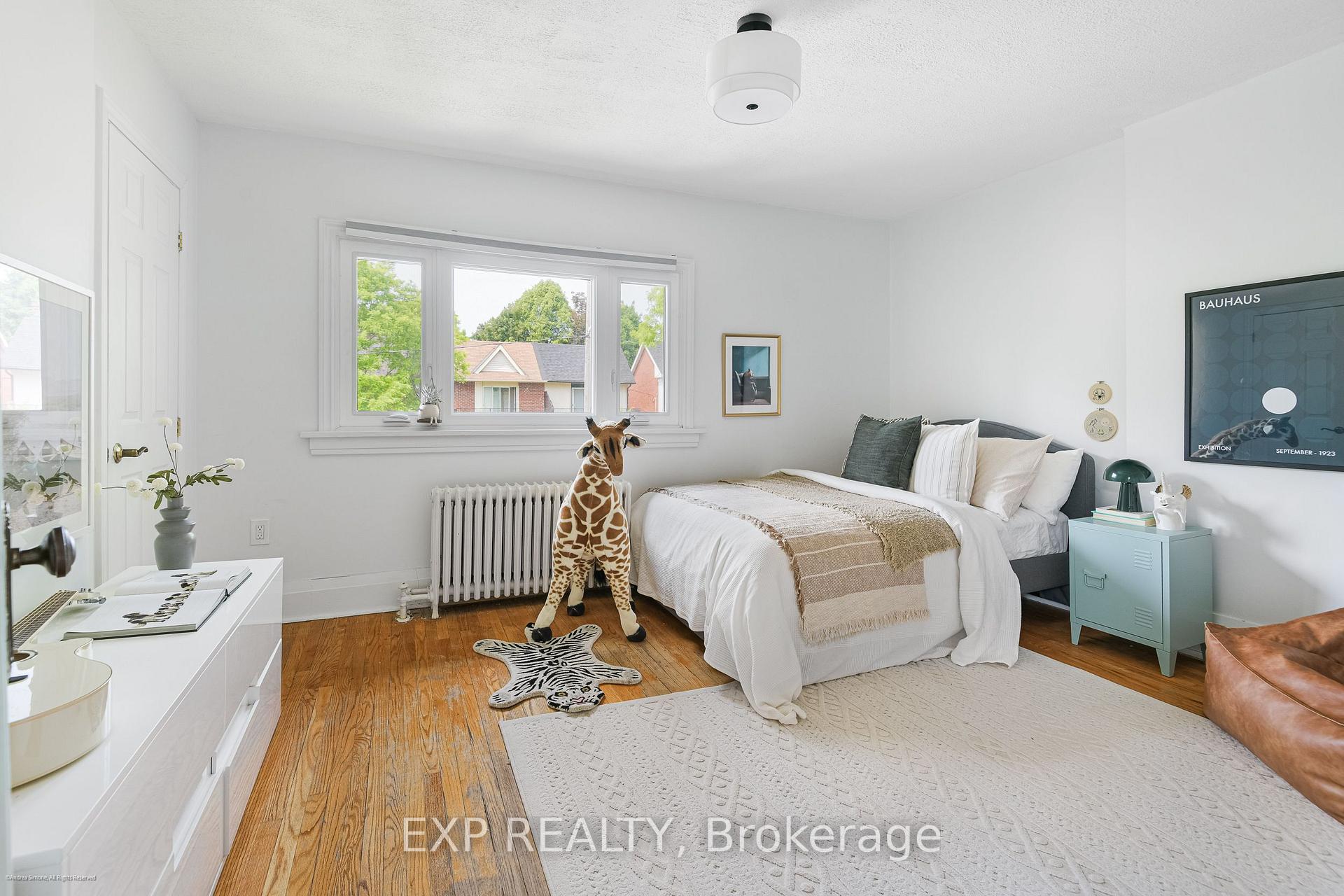 Photo 20 of 43 Cherrywood Avenue, Toronto, Humewood-Cedarvale — HOMEH