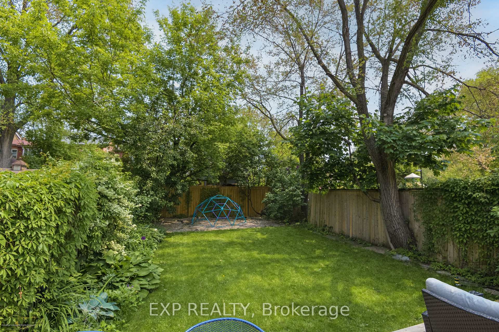 Photo 36 of 43 Cherrywood Avenue, Toronto, Humewood-Cedarvale — HOMEH