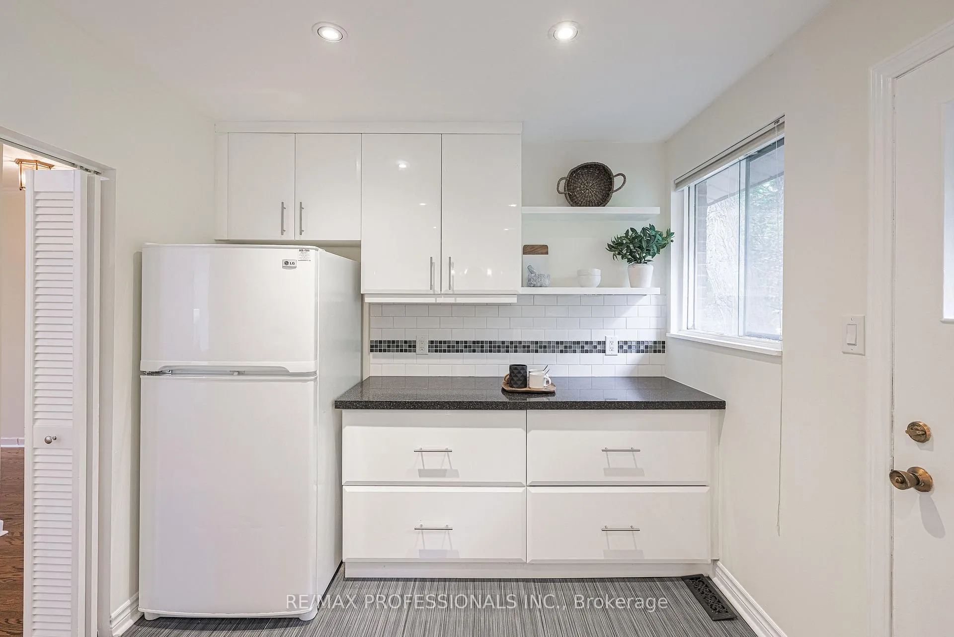 Photo 20 of 9 Donalbain Crescent, Markham, Royal Orchard — HOMEH