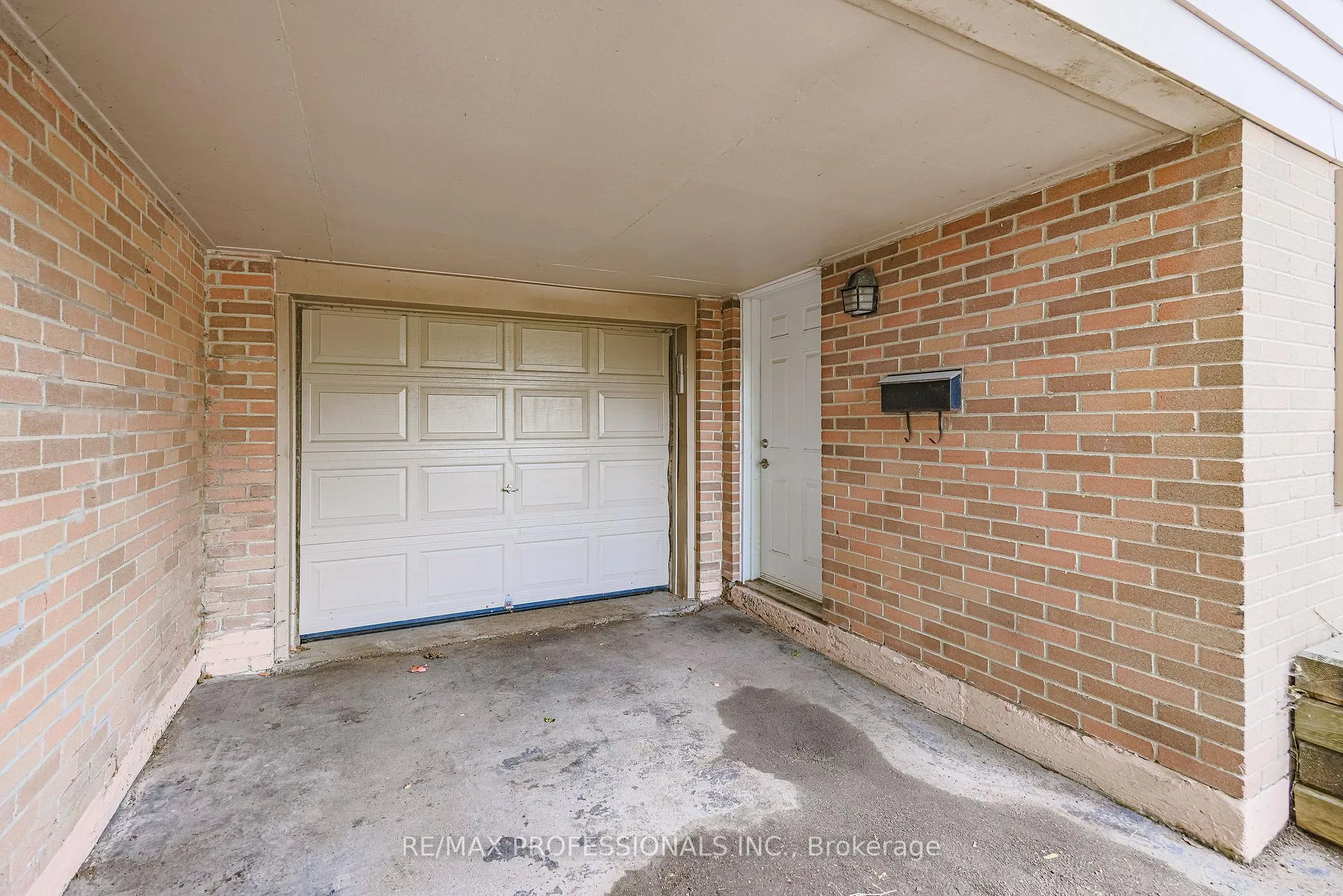 Photo 44 of 9 Donalbain Crescent, Markham, Royal Orchard — HOMEH