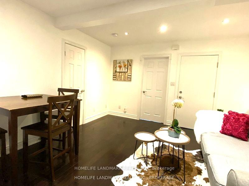 Photo 4 of Unit 2nd, 57 Glenside Avenue, Toronto, Greenwood-Coxwell — HOMEH