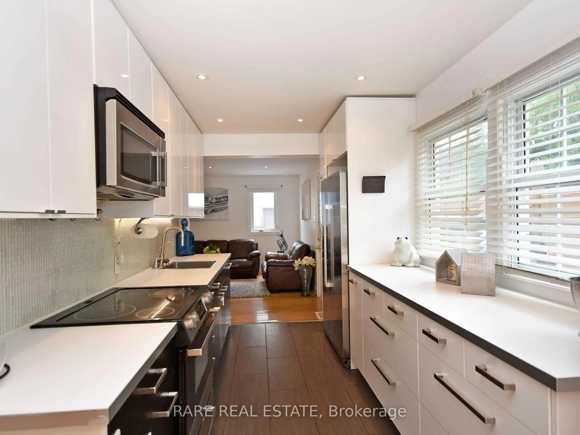 Photo 6 of 15 Eastern Avenue, Brampton, Queen Street Corridor — HOMEH