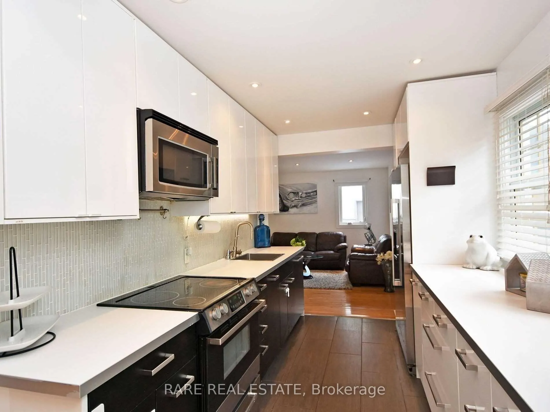 Photo 7 of 15 Eastern Avenue, Brampton, Queen Street Corridor — HOMEH
