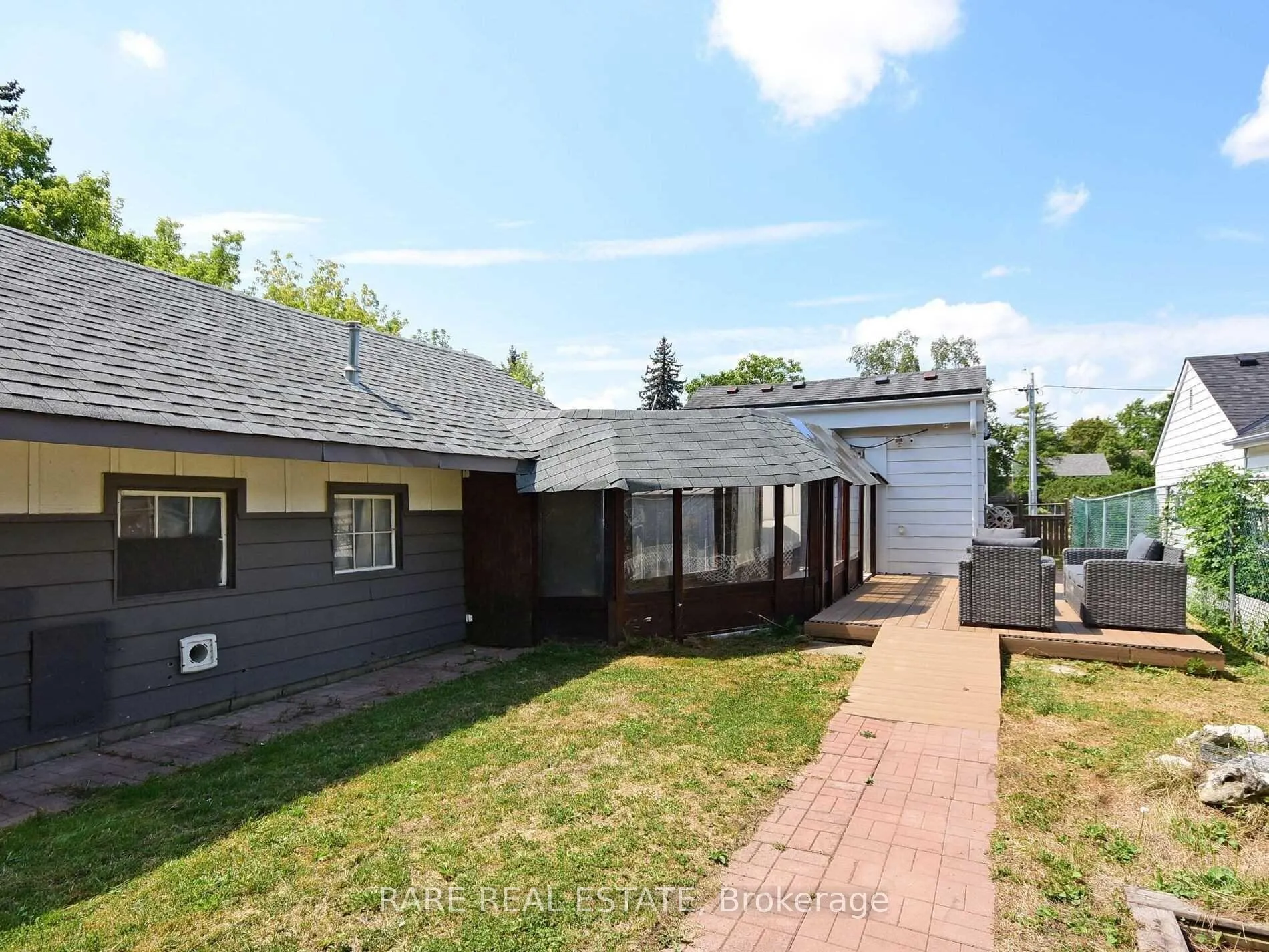 Photo 25 of 15 Eastern Avenue, Brampton, Queen Street Corridor — HOMEH