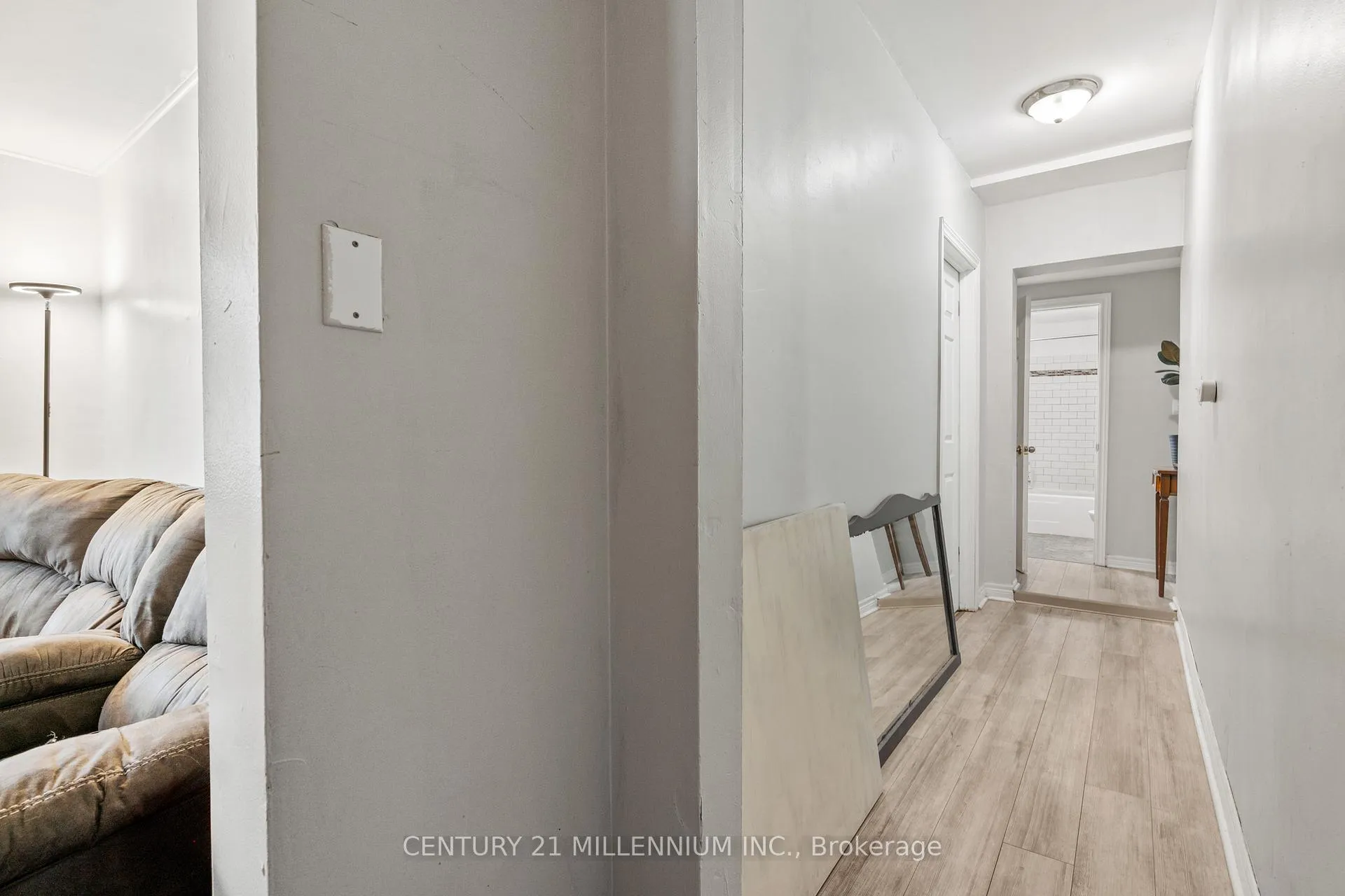 Photo 8 of 207 Beaver Street, Thorold, Allanburg/Thorold South — HOMEH