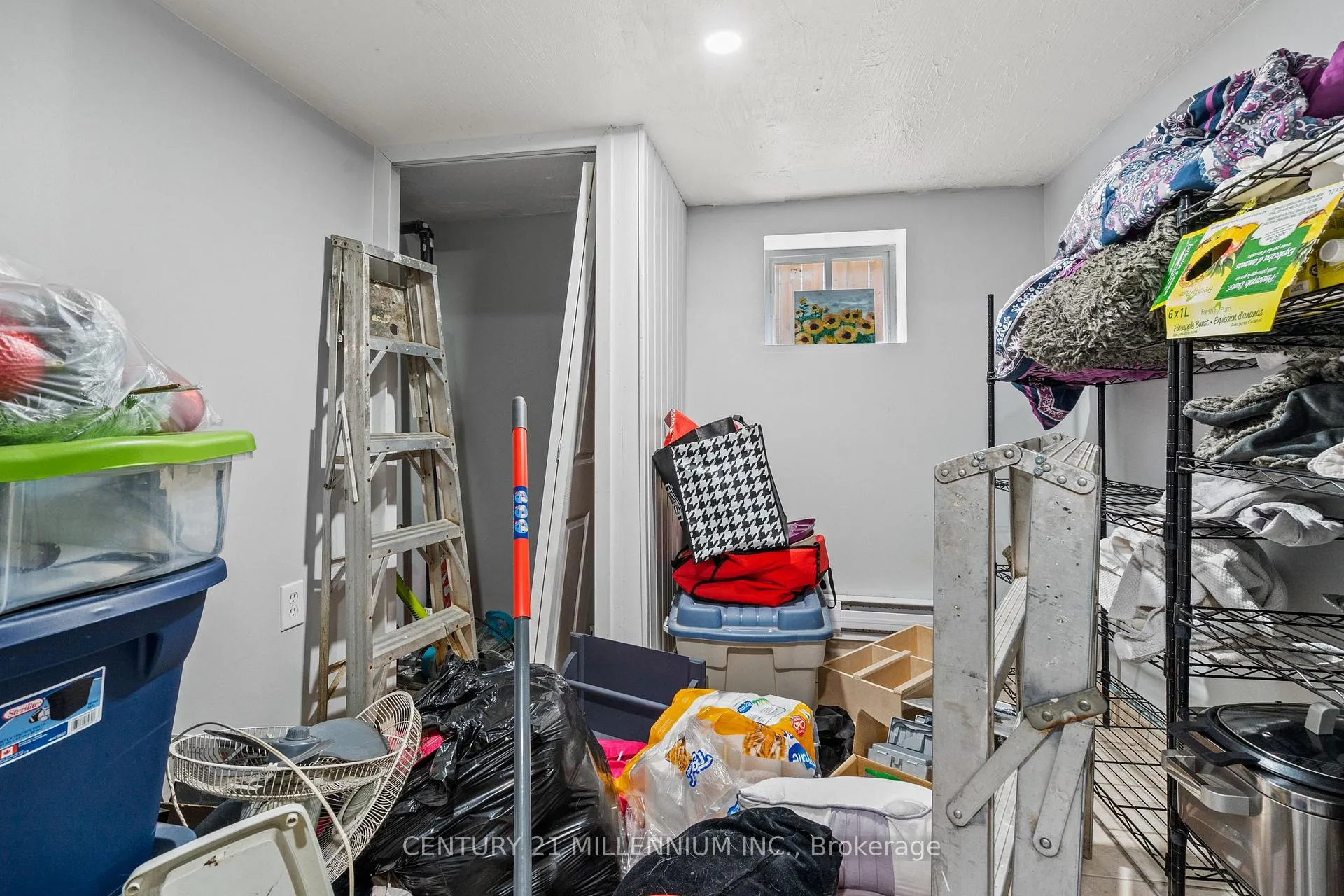Photo 12 of 207 Beaver Street, Thorold, Allanburg/Thorold South — HOMEH
