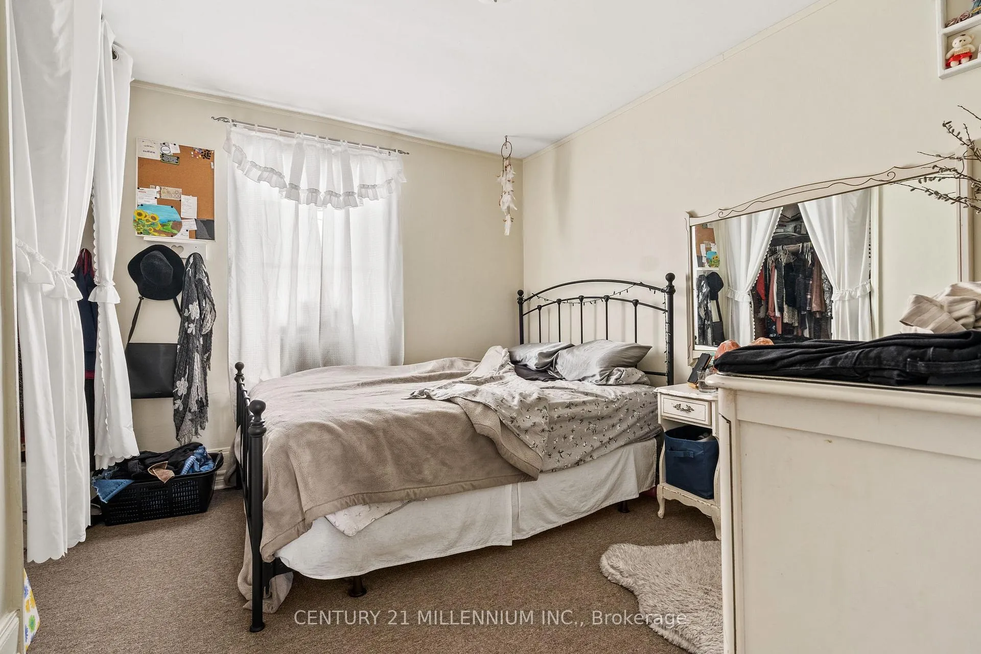 Photo 22 of 207 Beaver Street, Thorold, Allanburg/Thorold South — HOMEH
