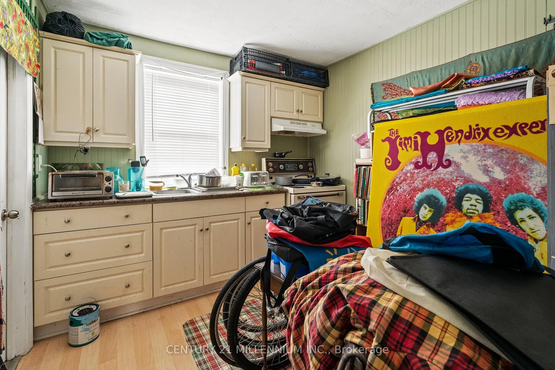 Photo 26 of 207 Beaver Street, Thorold, Allanburg/Thorold South — HOMEH