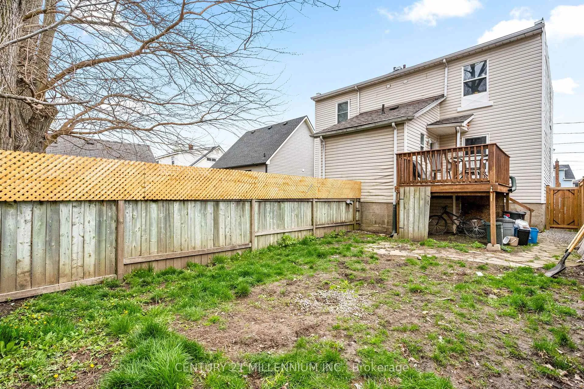 Photo 38 of 207 Beaver Street, Thorold, Allanburg/Thorold South — HOMEH