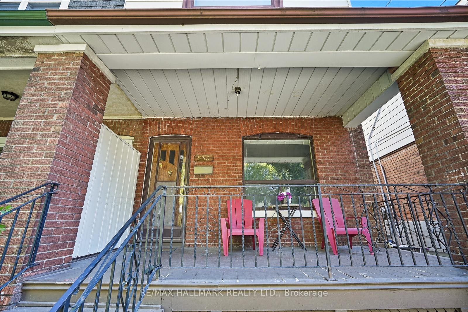 Photo 4 of 533 Milverton Boulevard, Toronto, Danforth — HOMEH