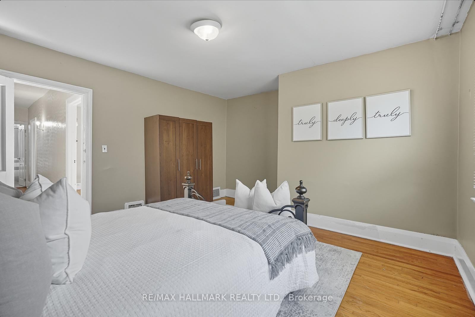 Photo 24 of 533 Milverton Boulevard, Toronto, Danforth — HOMEH