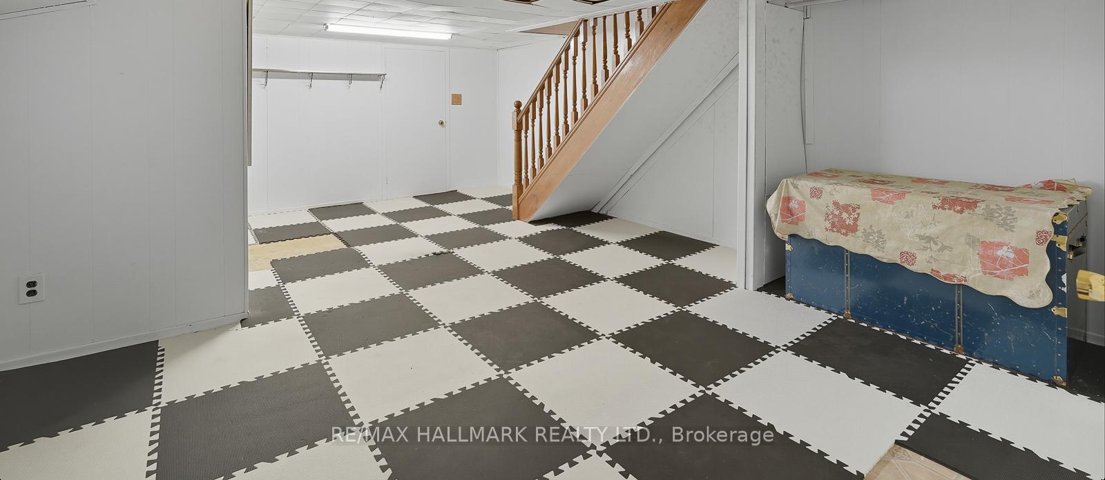 Photo 33 of 533 Milverton Boulevard, Toronto, Danforth — HOMEH