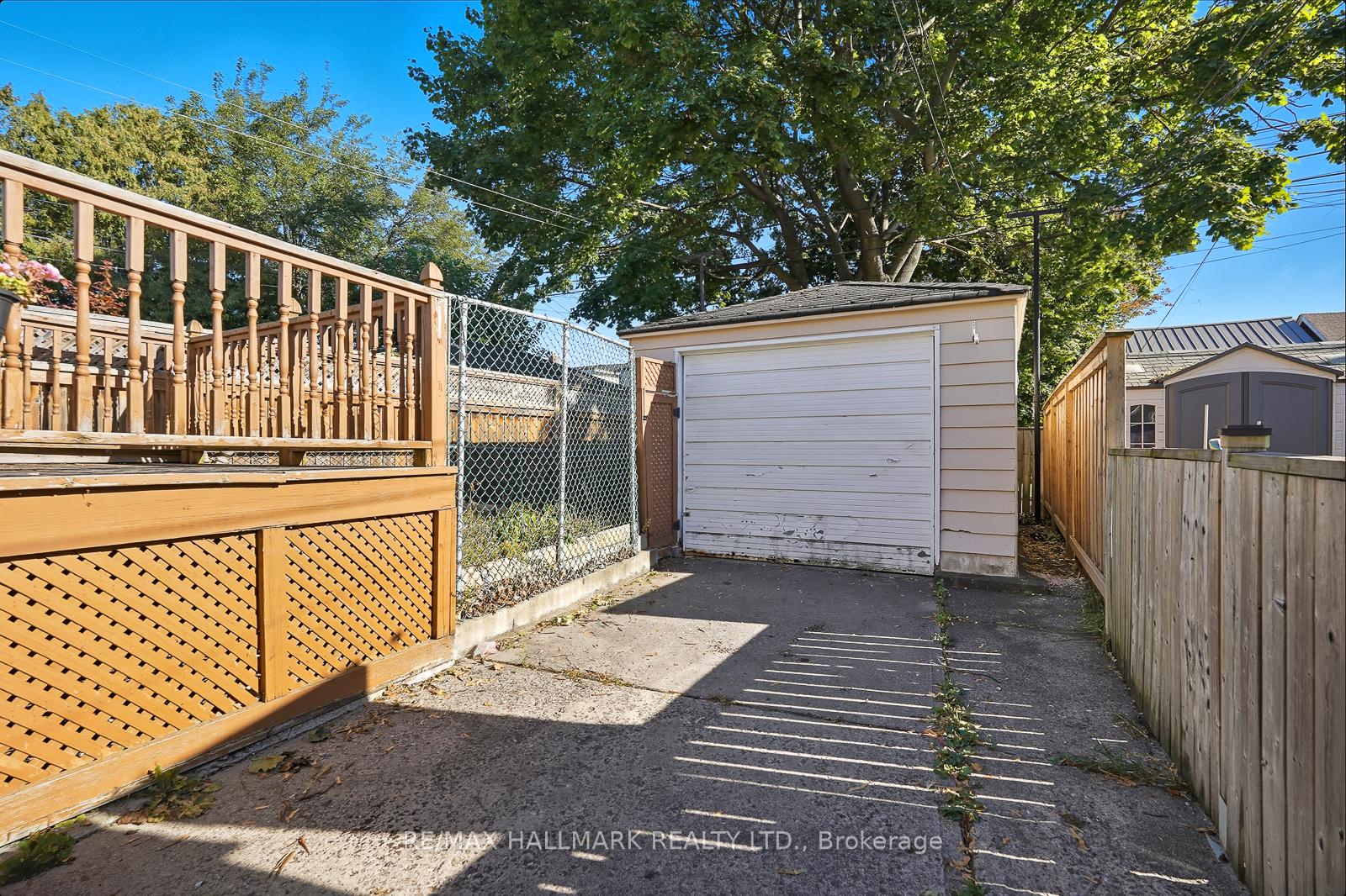 Photo 40 of 533 Milverton Boulevard, Toronto, Danforth — HOMEH