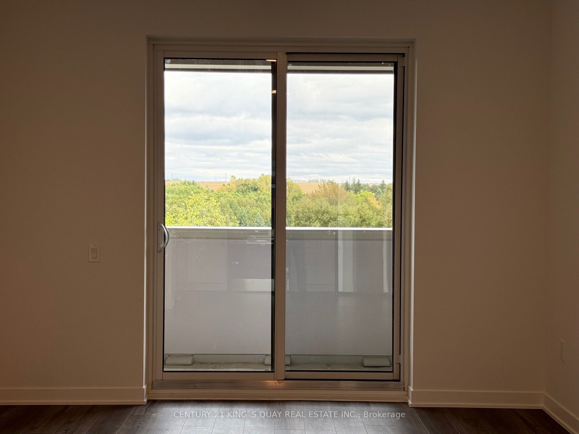 Photo 35 of Unit 405, 385 Arctic Red Drive, Oshawa, Windfields — HOMEH