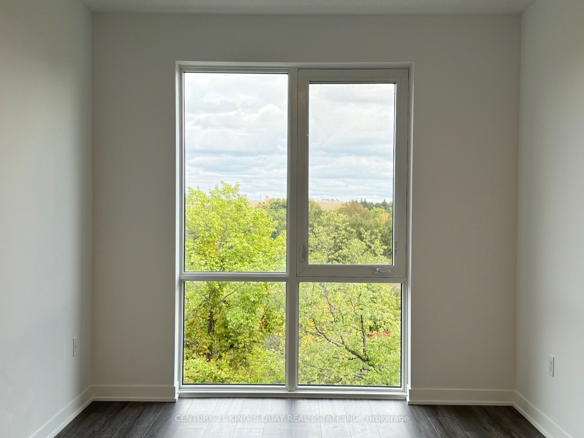 Photo 33 of Unit 405, 385 Arctic Red Drive, Oshawa, Windfields — HOMEH