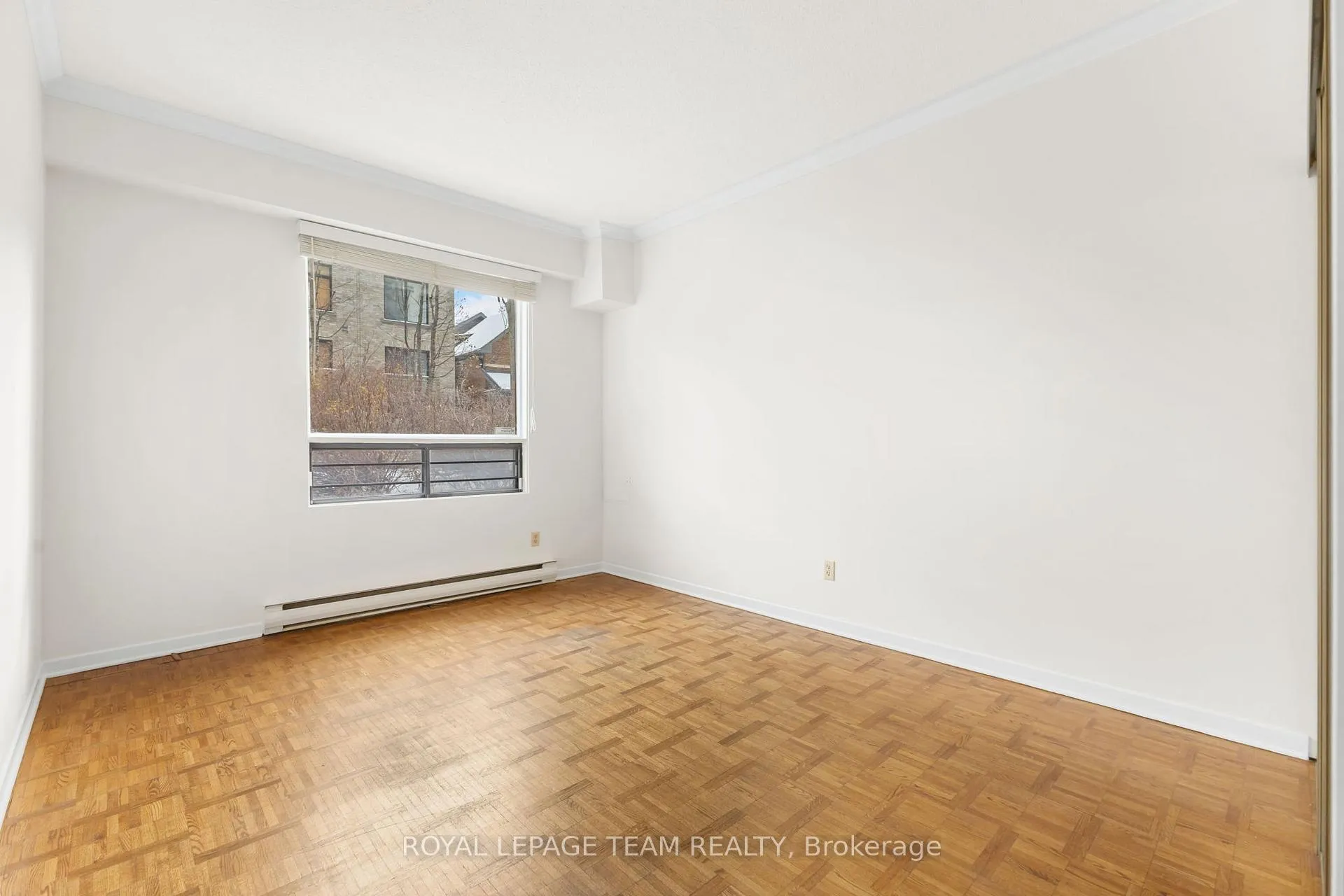 Photo 24 of Unit 101, 20 The Driveway Drive, Ottawa, Ottawa Centre/Golden Triangle — HOMEH