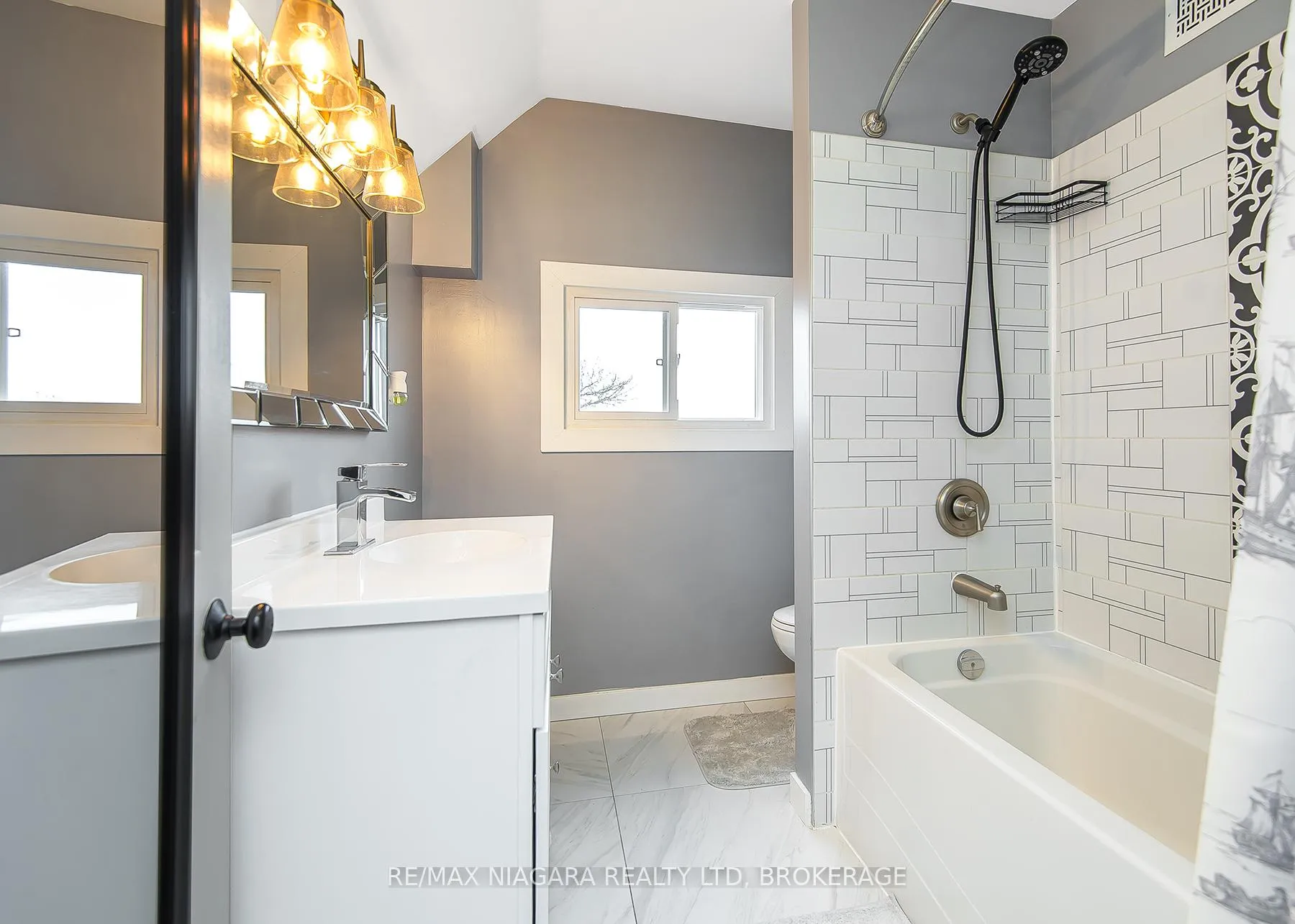 Photo 17 of 92 Hodgkins Avenue, Thorold, Rolling Meadows — HOMEH