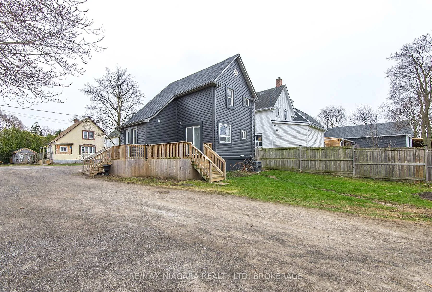 Photo 27 of 92 Hodgkins Avenue, Thorold, Rolling Meadows — HOMEH