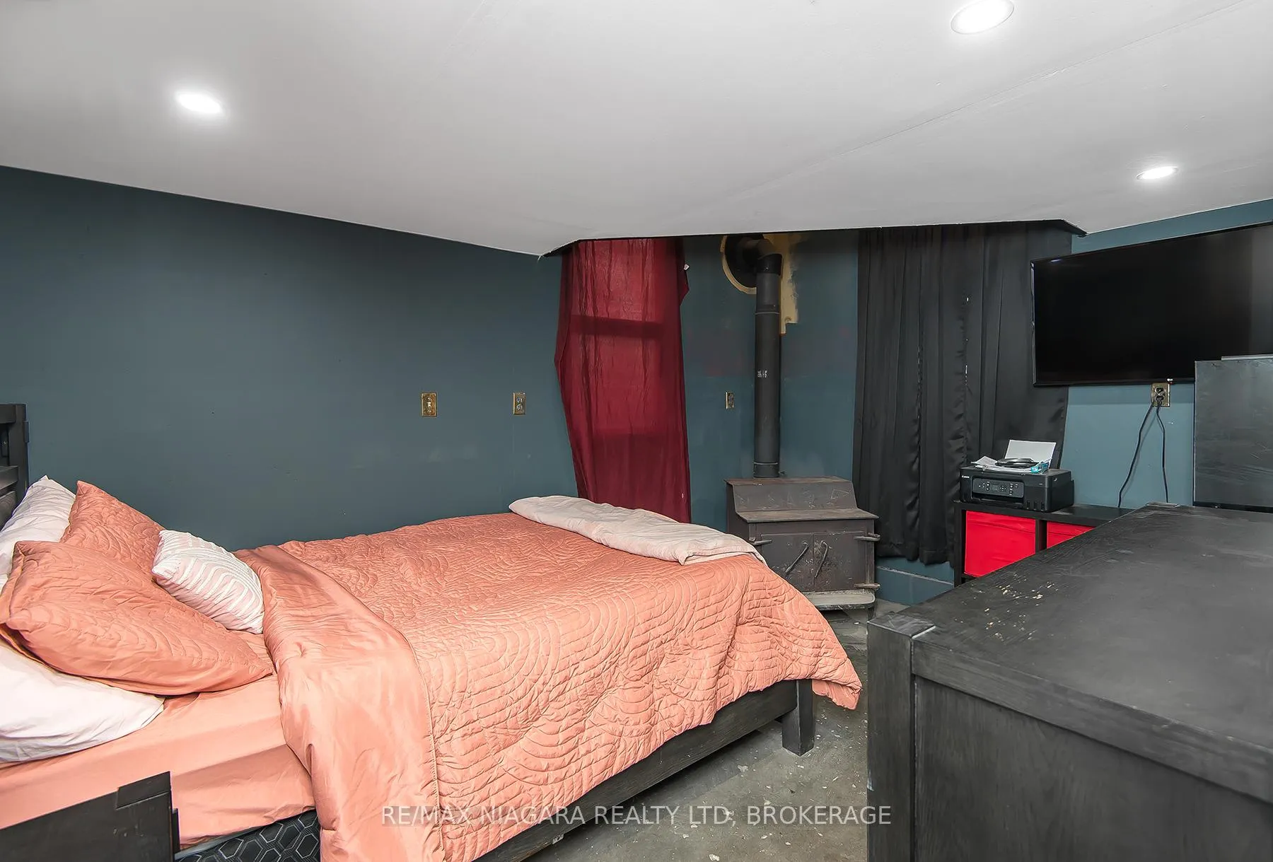 Photo 35 of 92 Hodgkins Avenue, Thorold, Rolling Meadows — HOMEH