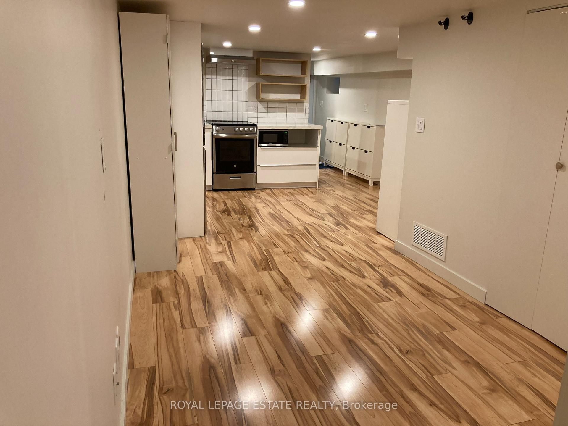 Photo 5 of Unit Bsmt, 32 Pape Avenue, Toronto, South Riverdale — HOMEH
