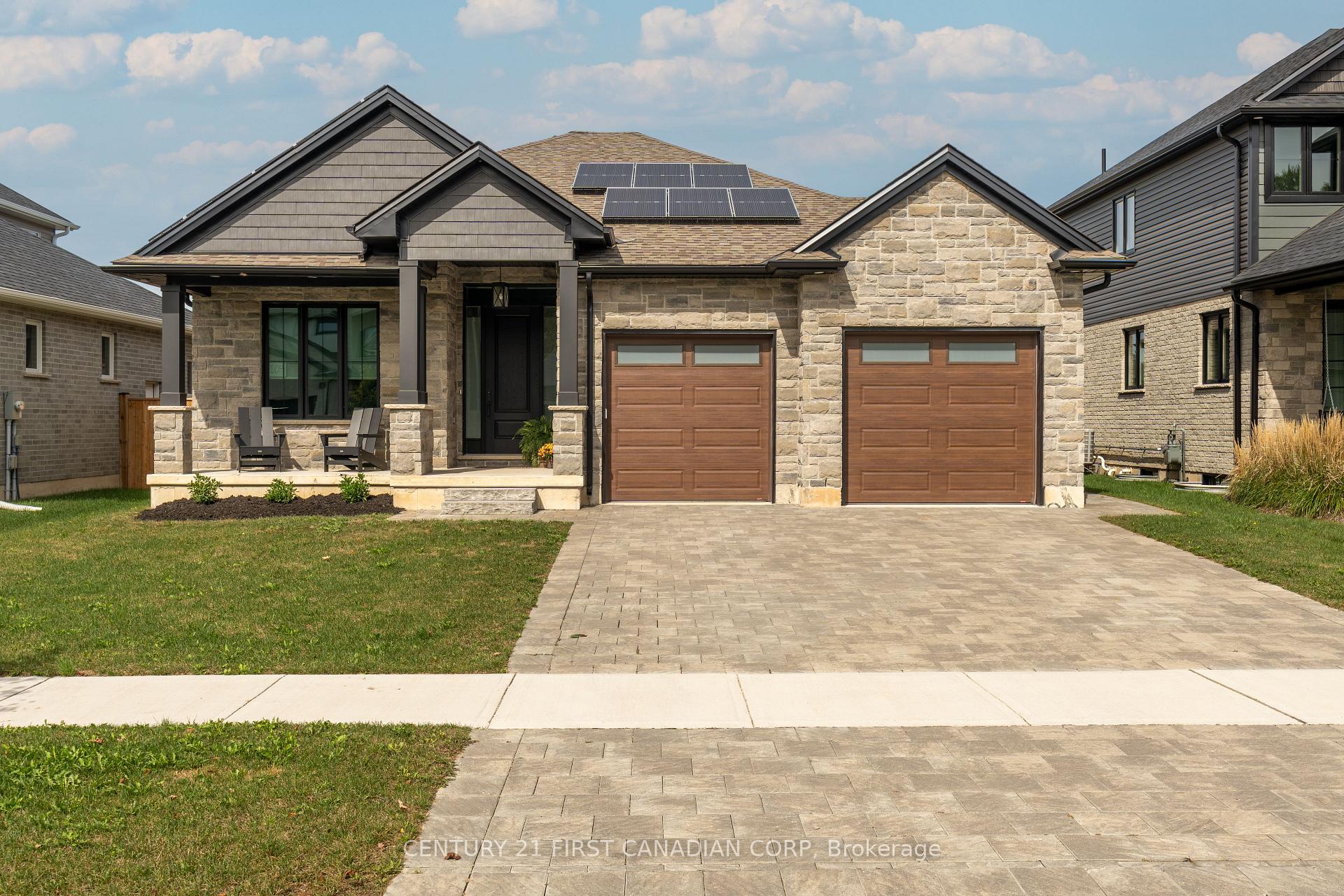 Photo 2 of 104 Foxborough Place, Thames Centre, Thorndale — HOMEH