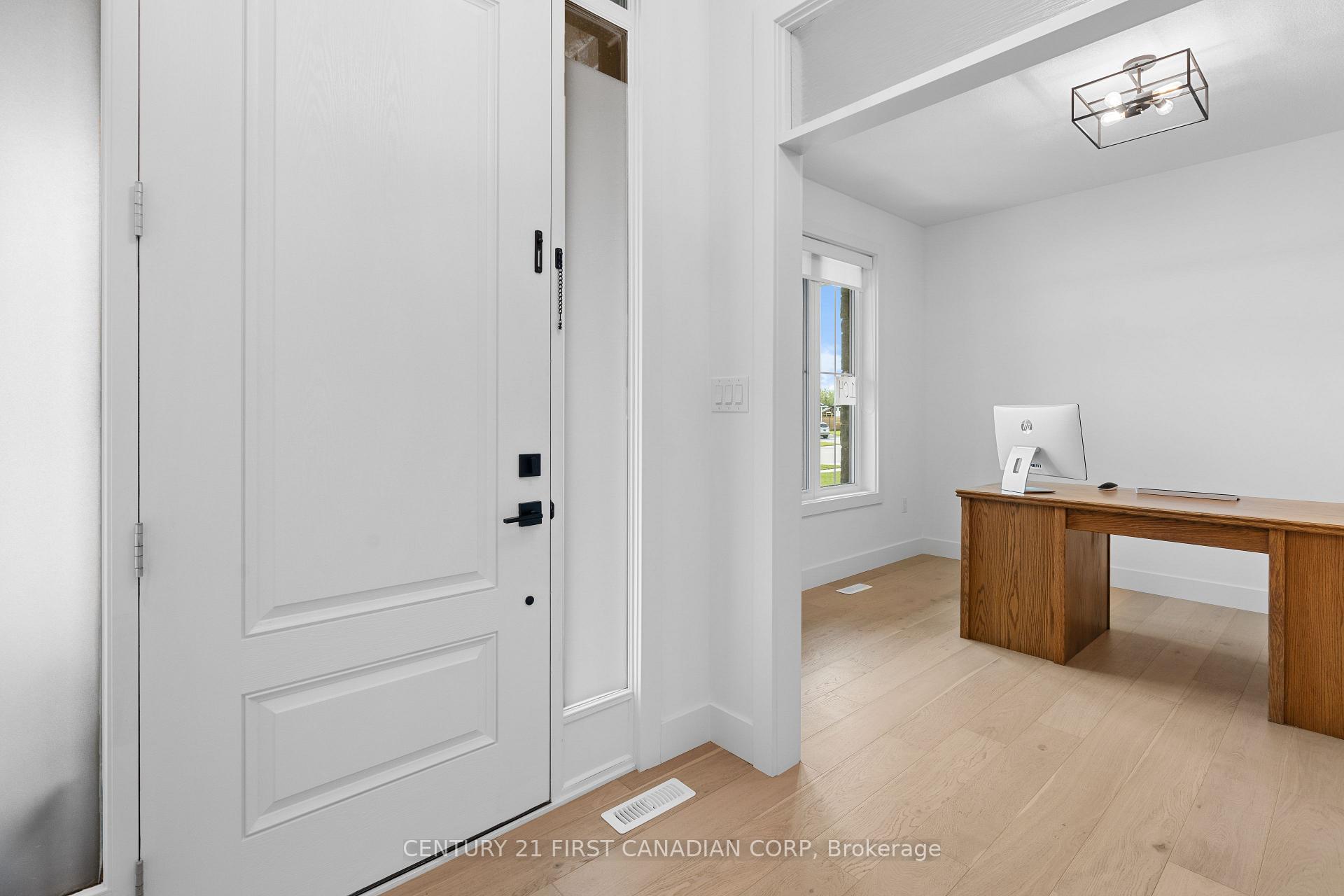 Photo 6 of 104 Foxborough Place, Thames Centre, Thorndale — HOMEH