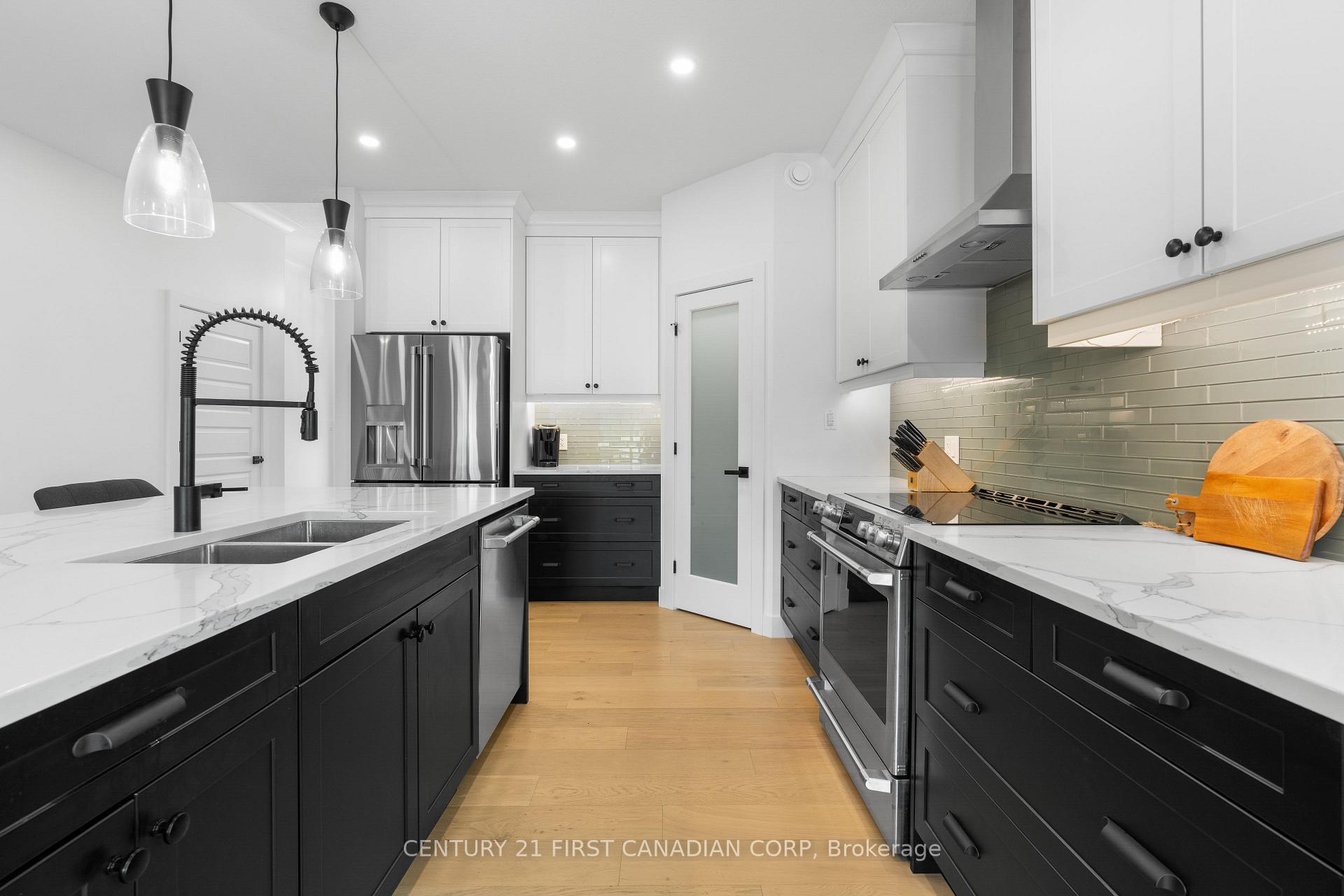 Photo 11 of 104 Foxborough Place, Thames Centre, Thorndale — HOMEH