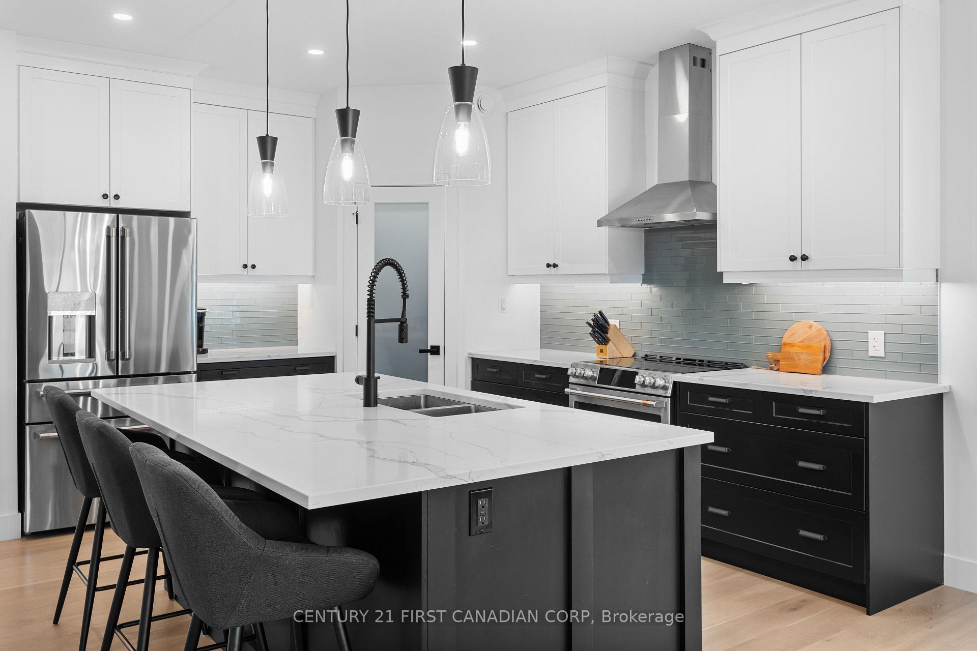 Photo 13 of 104 Foxborough Place, Thames Centre, Thorndale — HOMEH