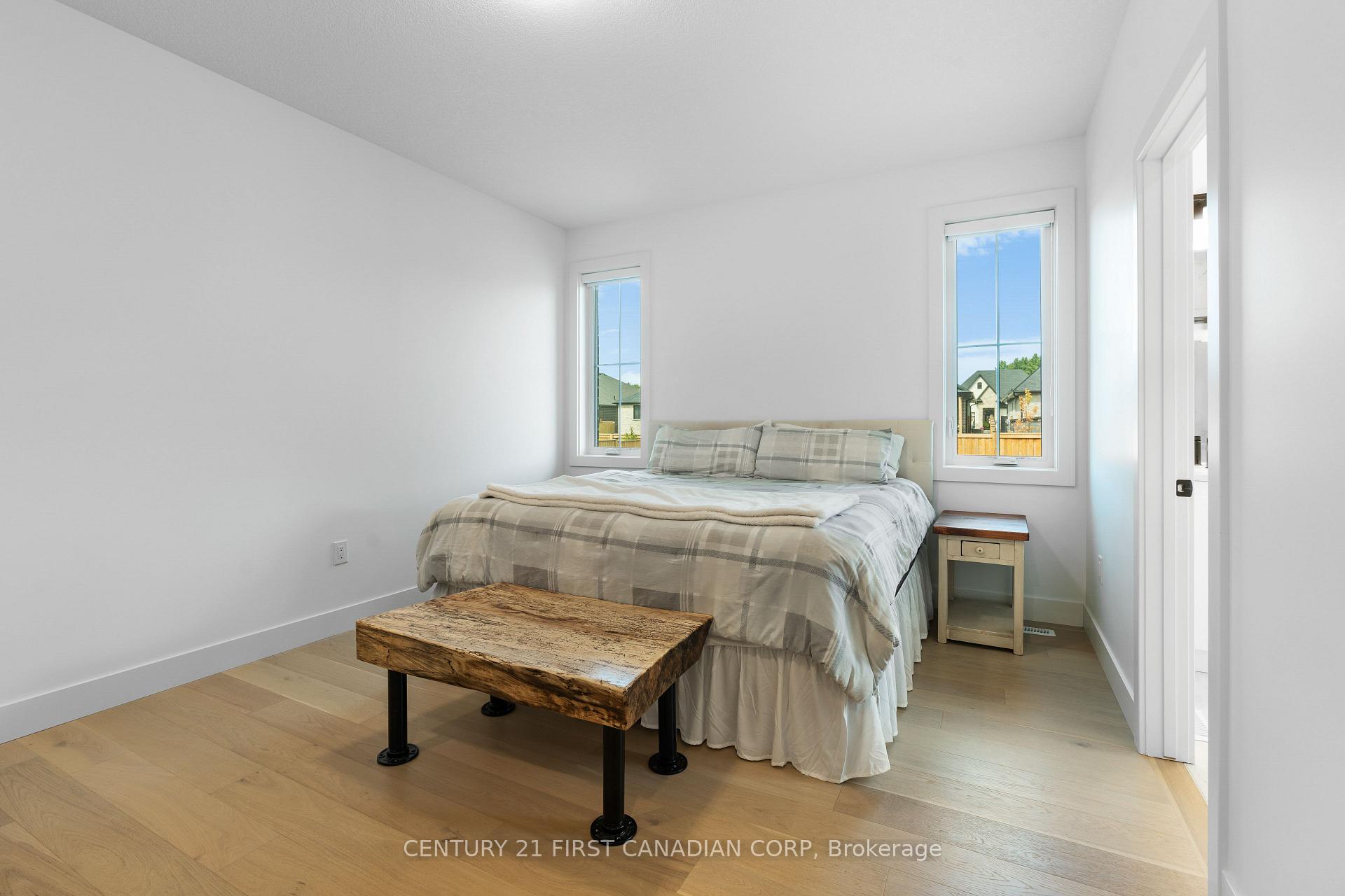 Photo 22 of 104 Foxborough Place, Thames Centre, Thorndale — HOMEH