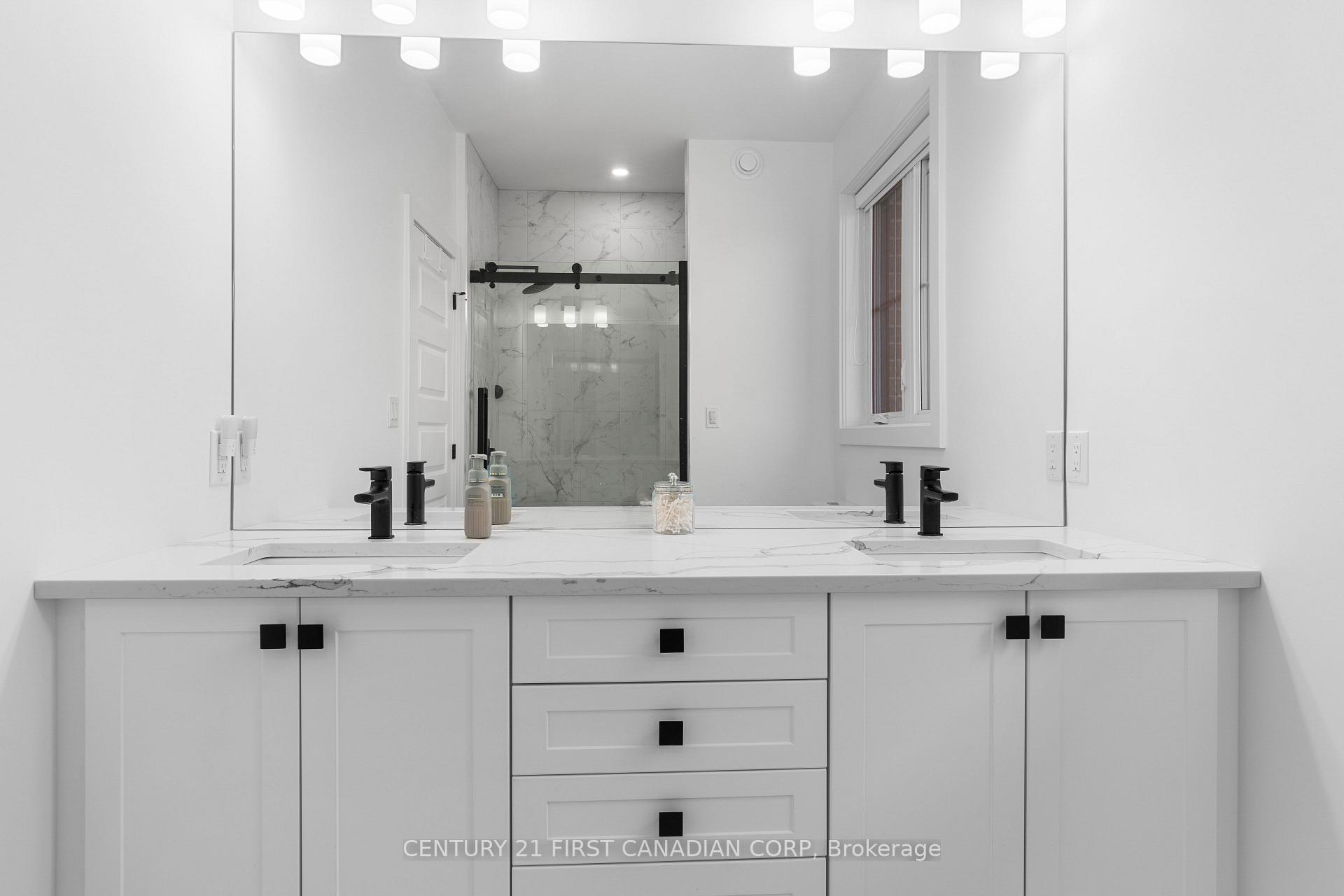 Photo 25 of 104 Foxborough Place, Thames Centre, Thorndale — HOMEH
