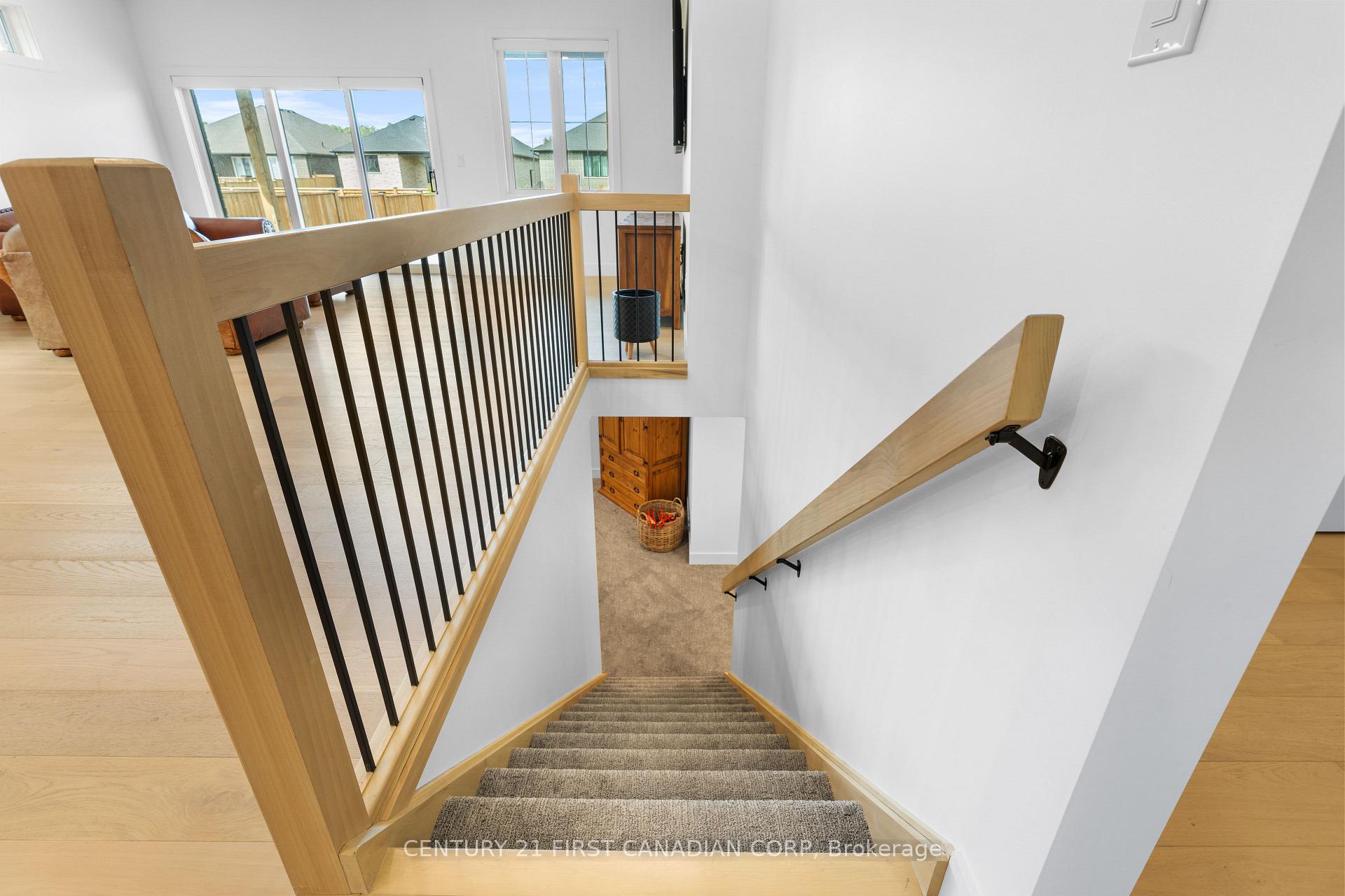 Photo 29 of 104 Foxborough Place, Thames Centre, Thorndale — HOMEH