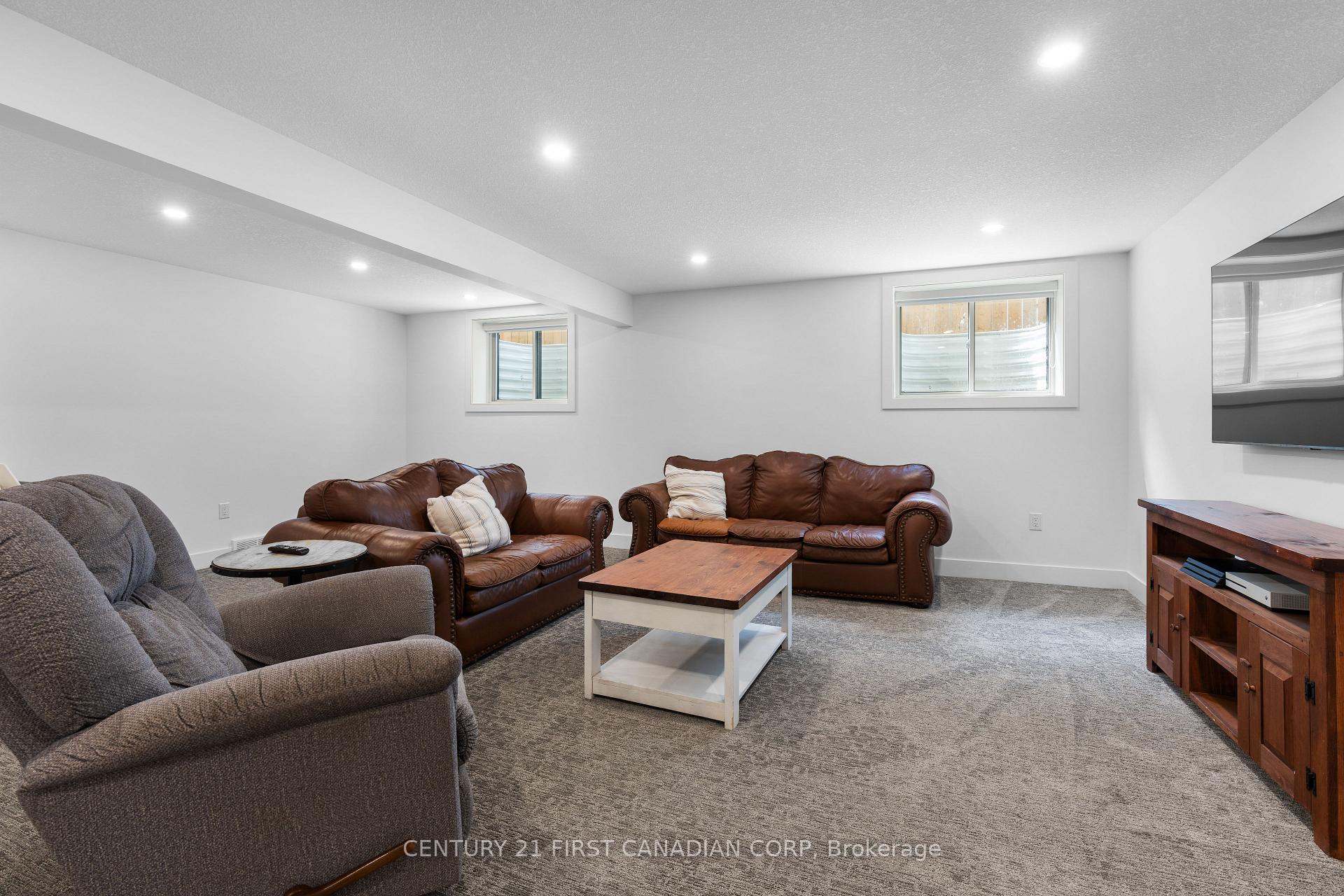 Photo 31 of 104 Foxborough Place, Thames Centre, Thorndale — HOMEH