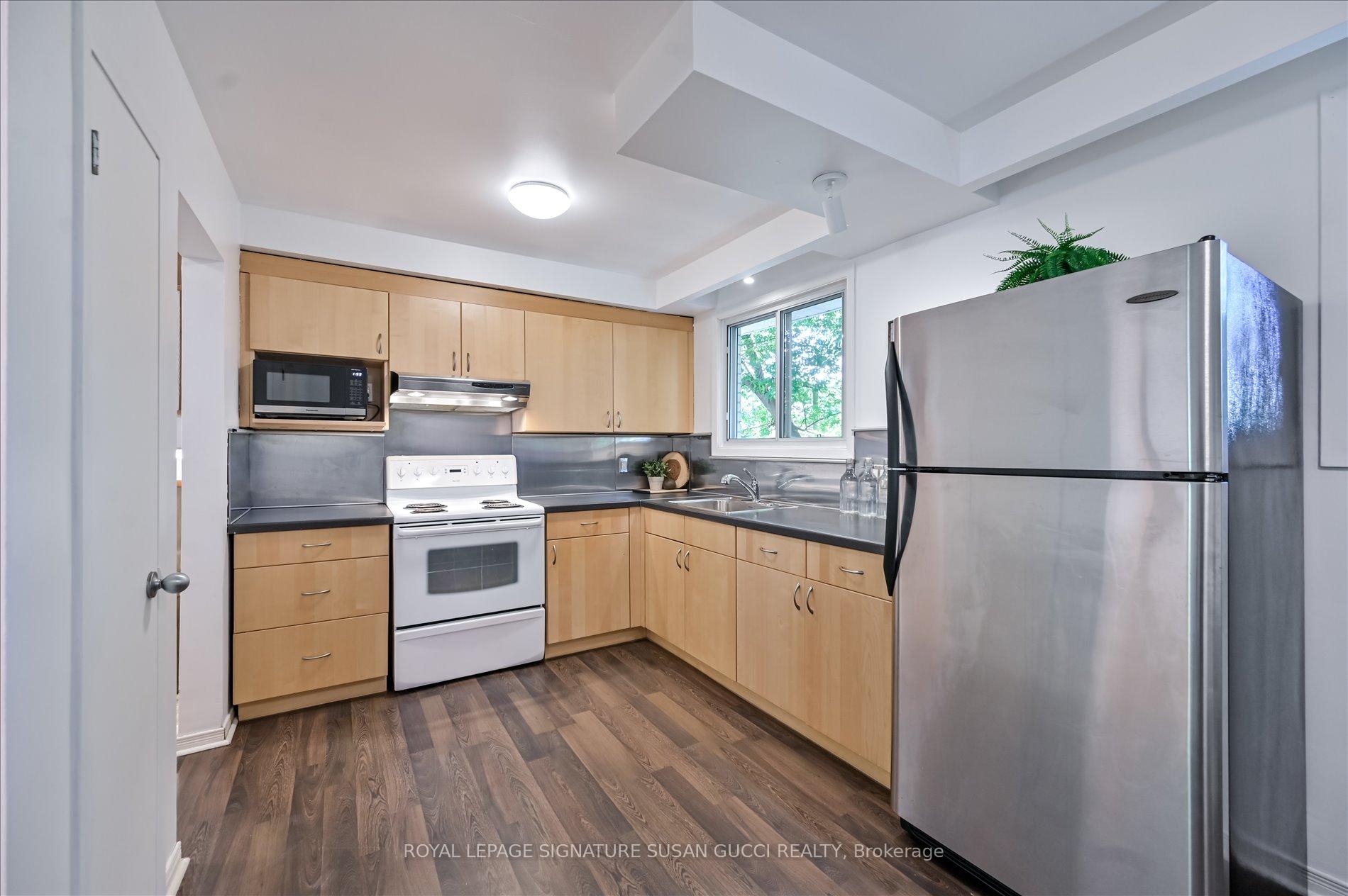 Photo 11 of 16 Munford Crescent, Toronto, O'Connor-Parkview — HOMEH