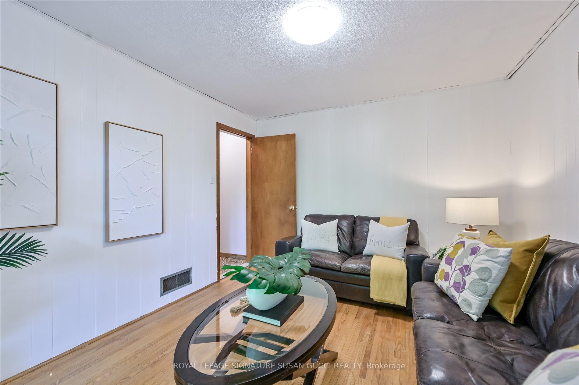 Photo 28 of 16 Munford Crescent, Toronto, O'Connor-Parkview — HOMEH