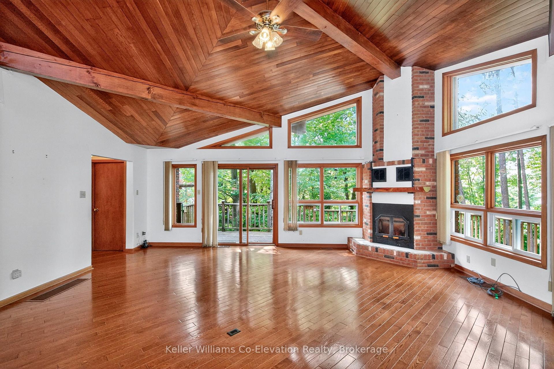 Photo 4 of 1246 Tiny Beaches Road N, Tiny, Rural Tiny — HOMEH