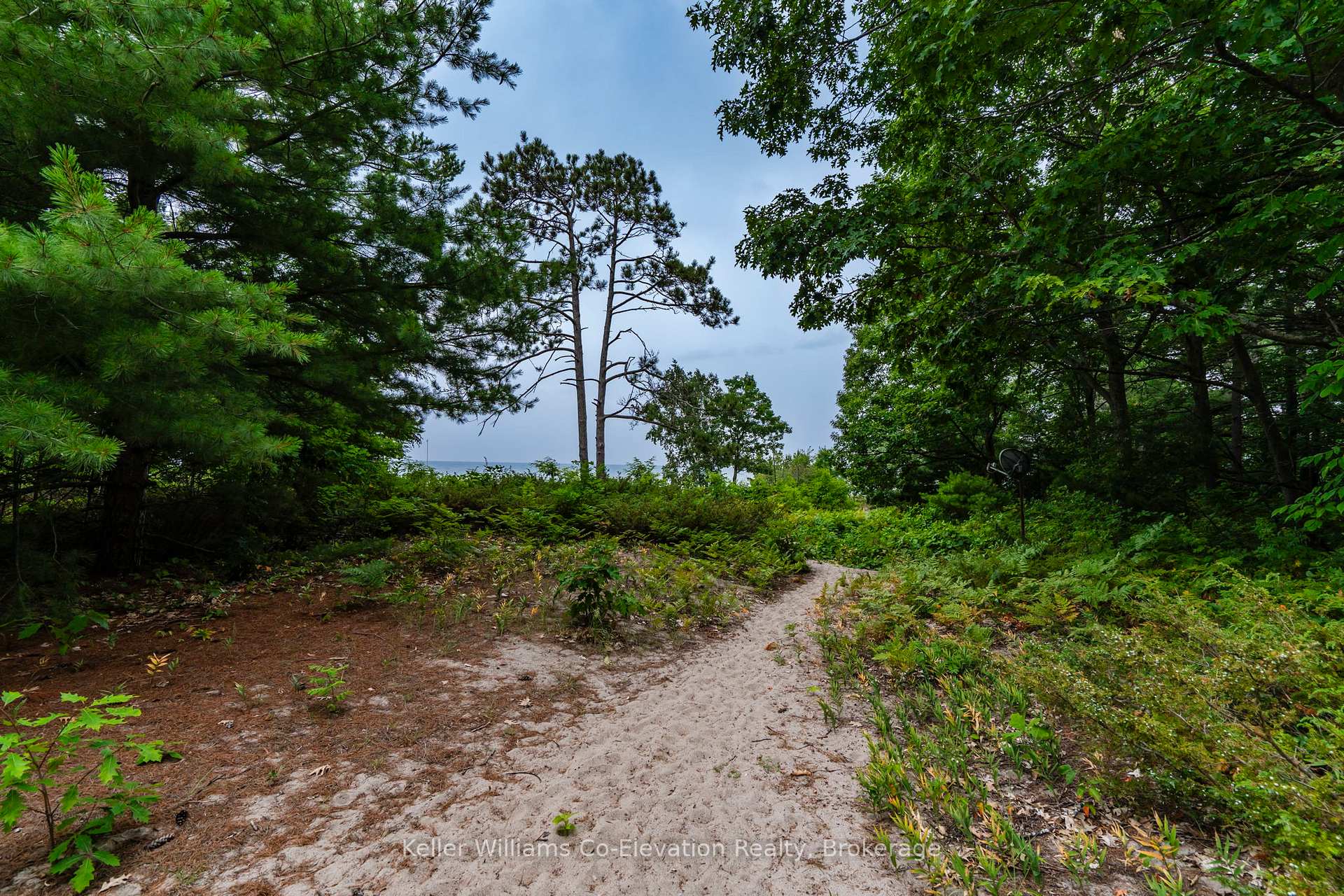 Photo 31 of 1246 Tiny Beaches Road N, Tiny, Rural Tiny — HOMEH