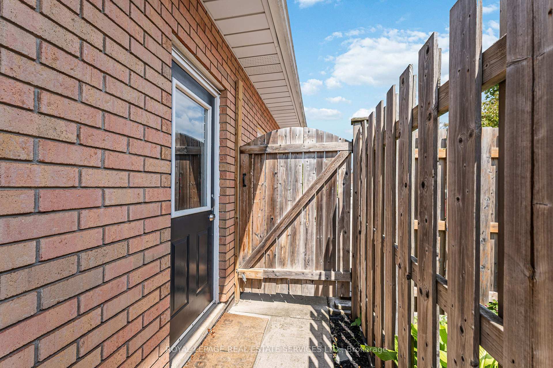 Photo 40 of 27 Cartier Drive, Thorold, Confederation Heights — HOMEH