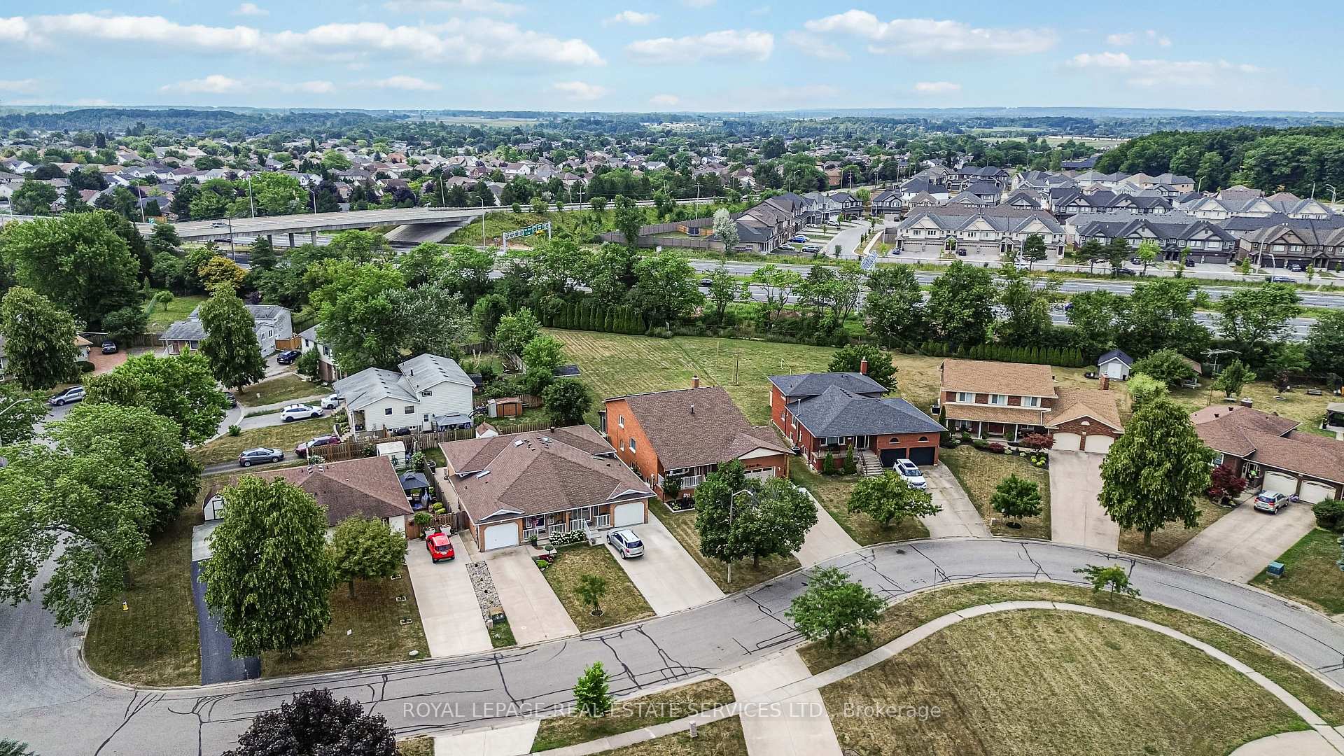 Photo 42 of 27 Cartier Drive, Thorold, Confederation Heights — HOMEH