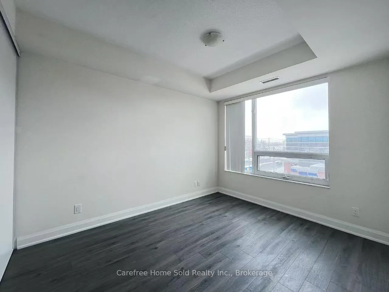 Photo 8 of Unit 525, 8228 Birchmount Road, Markham, Unionville — HOMEH