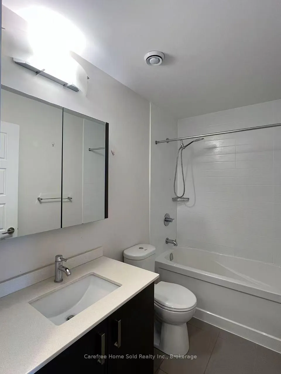 Photo 11 of Unit 525, 8228 Birchmount Road, Markham, Unionville — HOMEH