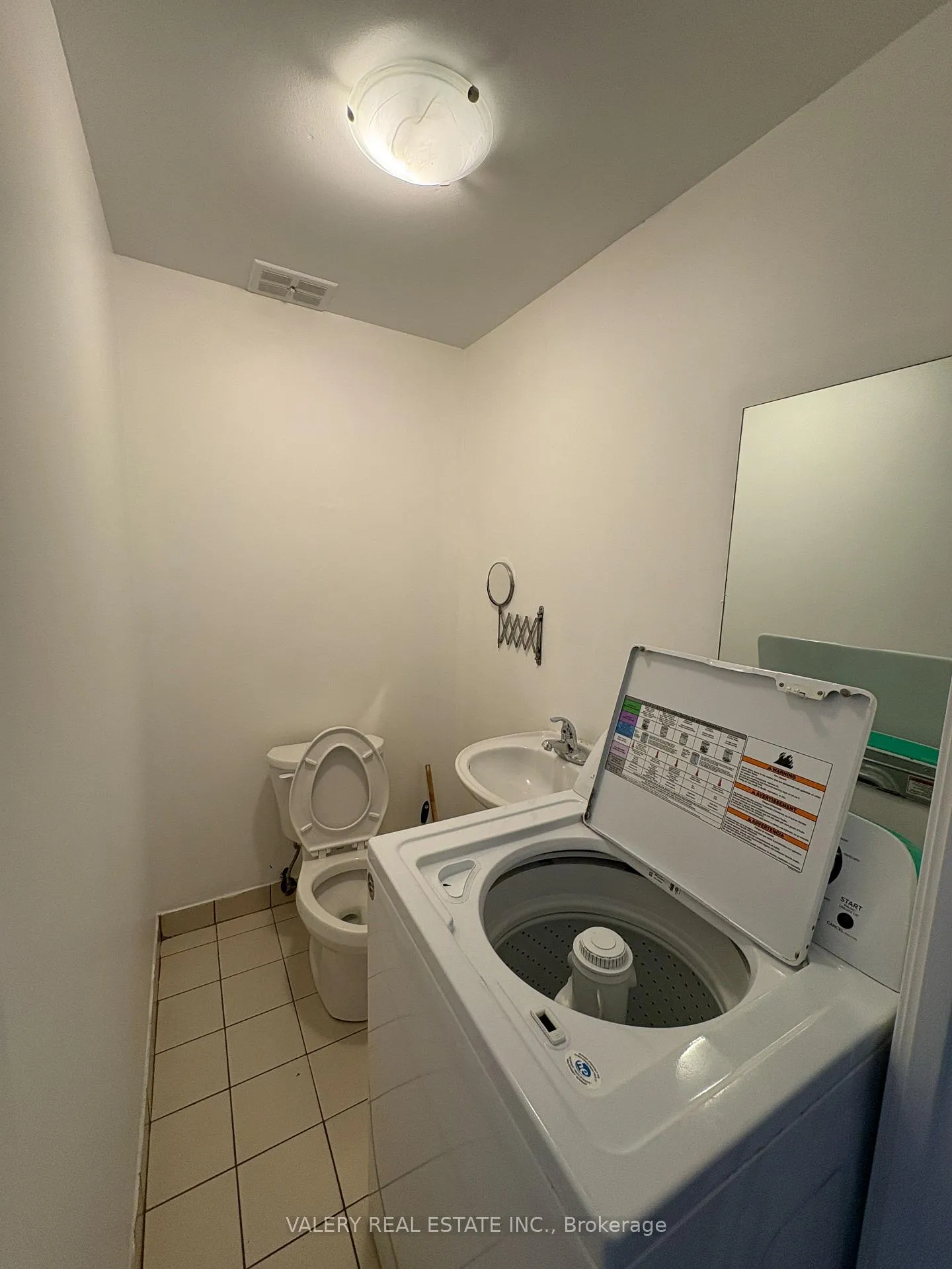 Photo 9 of Unit 2, 603 Gerrard Street E, Toronto, South Riverdale — HOMEH