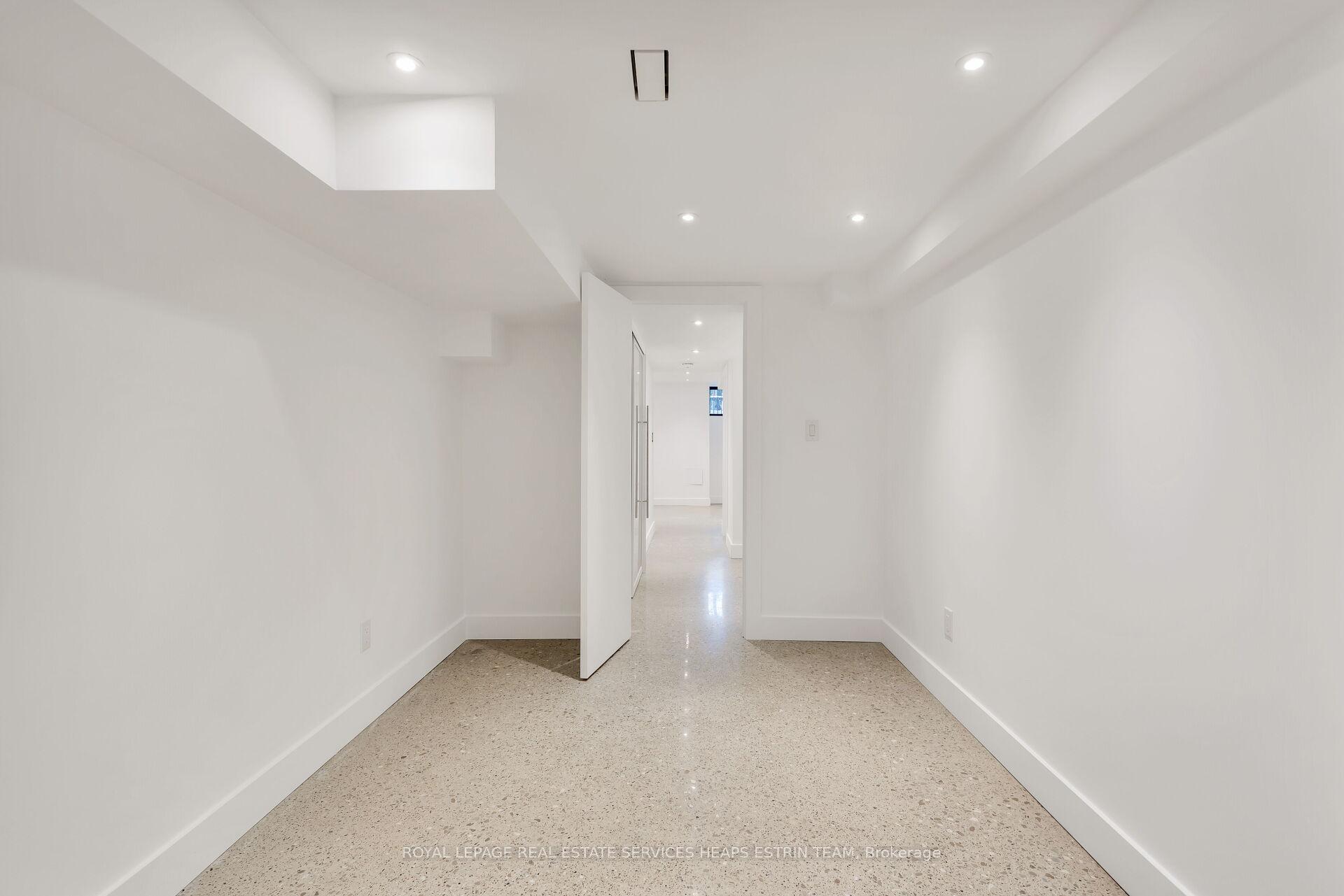 Photo 23 of 100 Sumach Street, Toronto, Regent Park — HOMEH