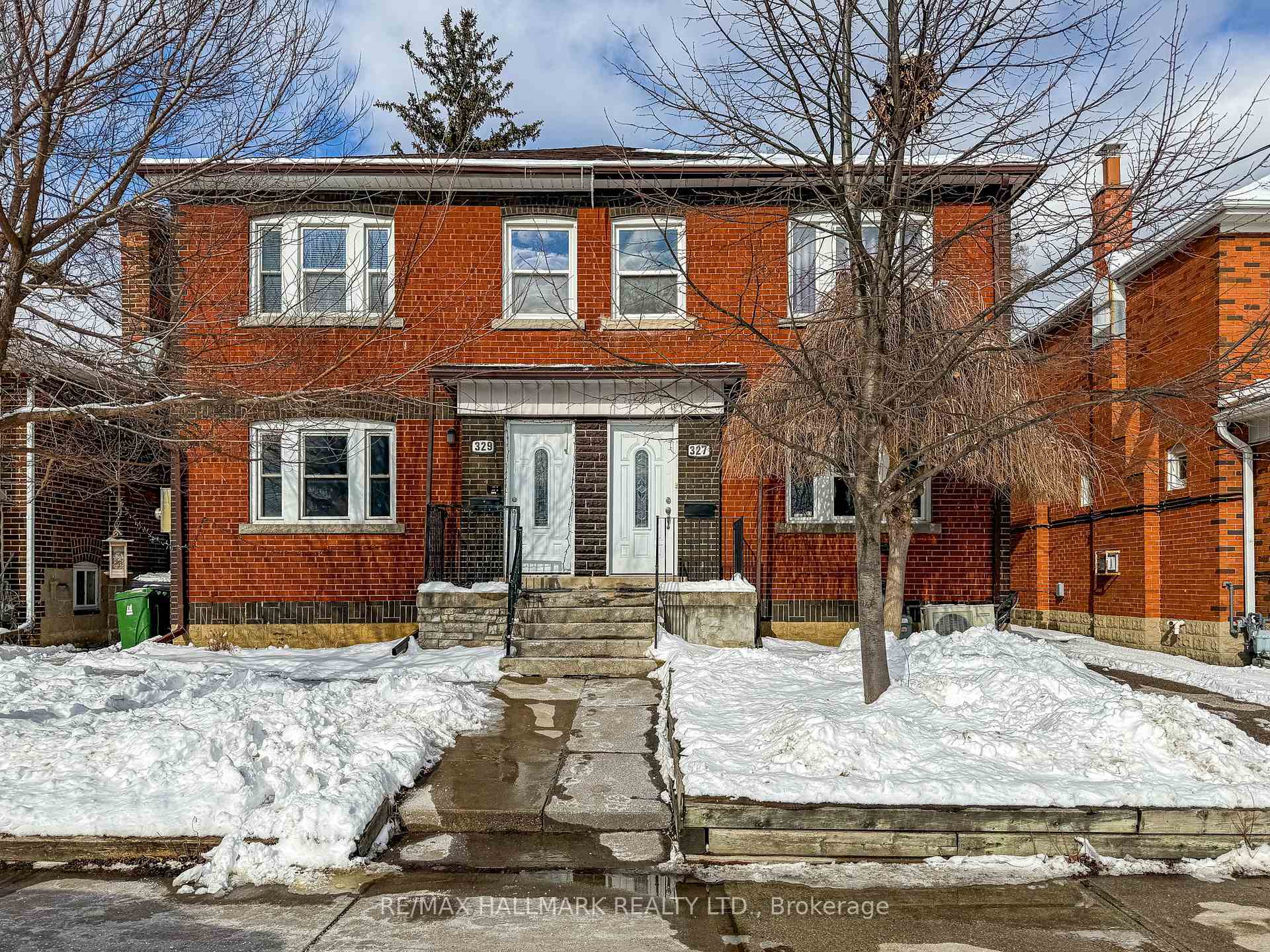 Front of 327 Vaughan Road