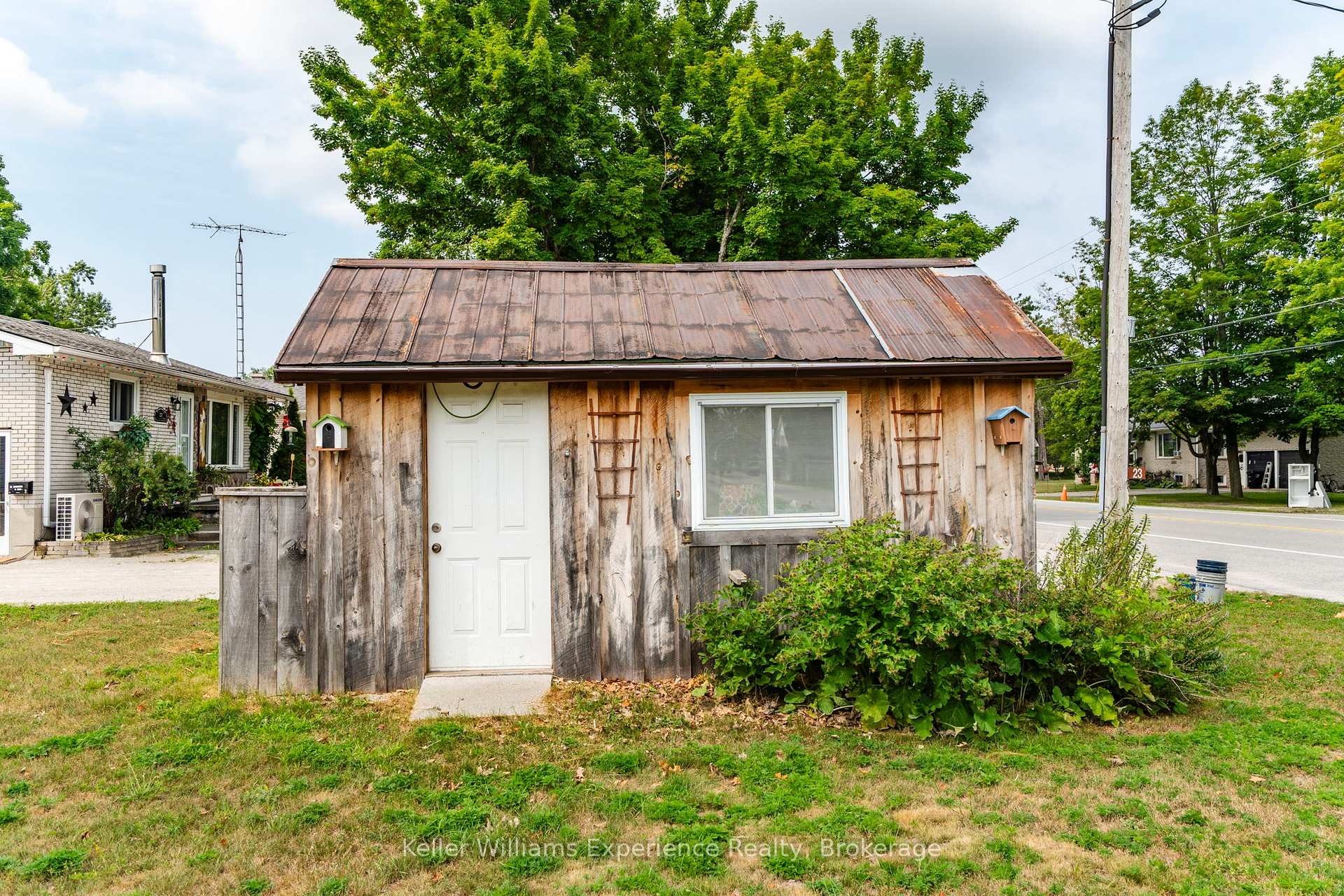 Photo 37 of 4 Cardinal Lane, Tiny, Wyevale — HOMEH